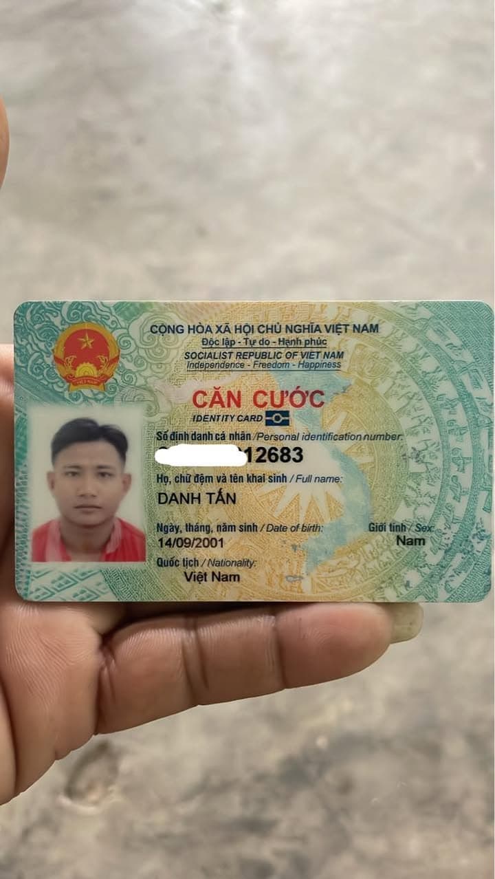 Nhặt được giấy tờ Danh Tân