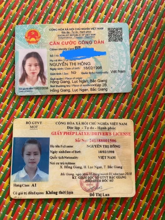 Nhặt được giấy tờ: + GPLX của bạn này
