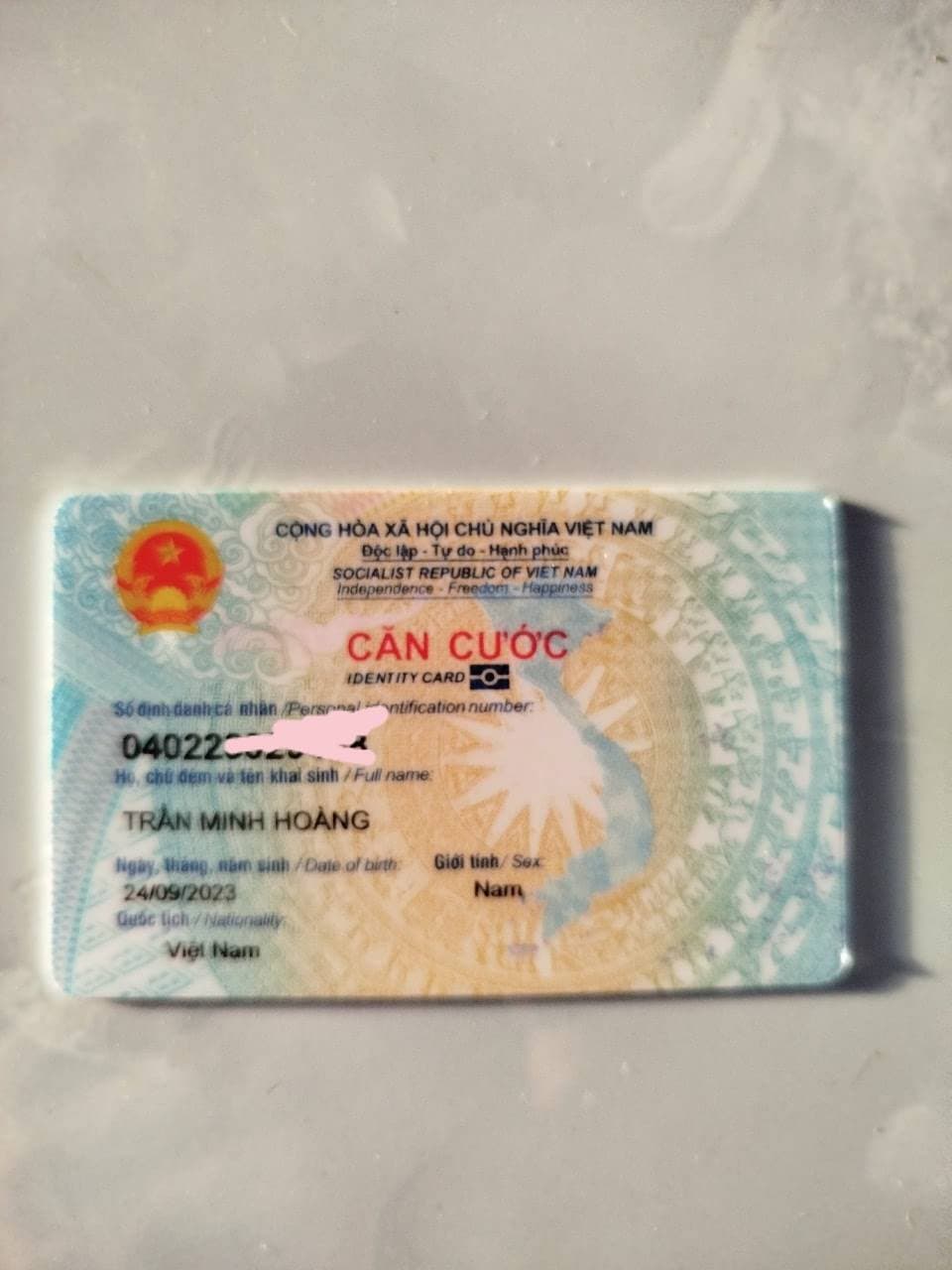 Nhặt được giấy tờ Trần Minh Hoàng