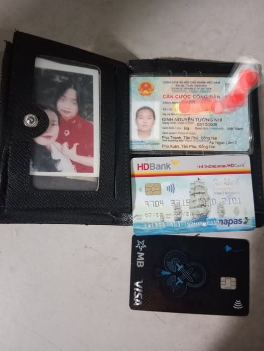 Nhặt được giấy tờ CCCD mang tên Đinh Nguyễn Tường Nhi