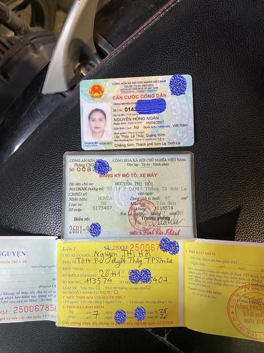 Nhặt được giấy tờ  Nguyễn Hồng Ngân 2007 