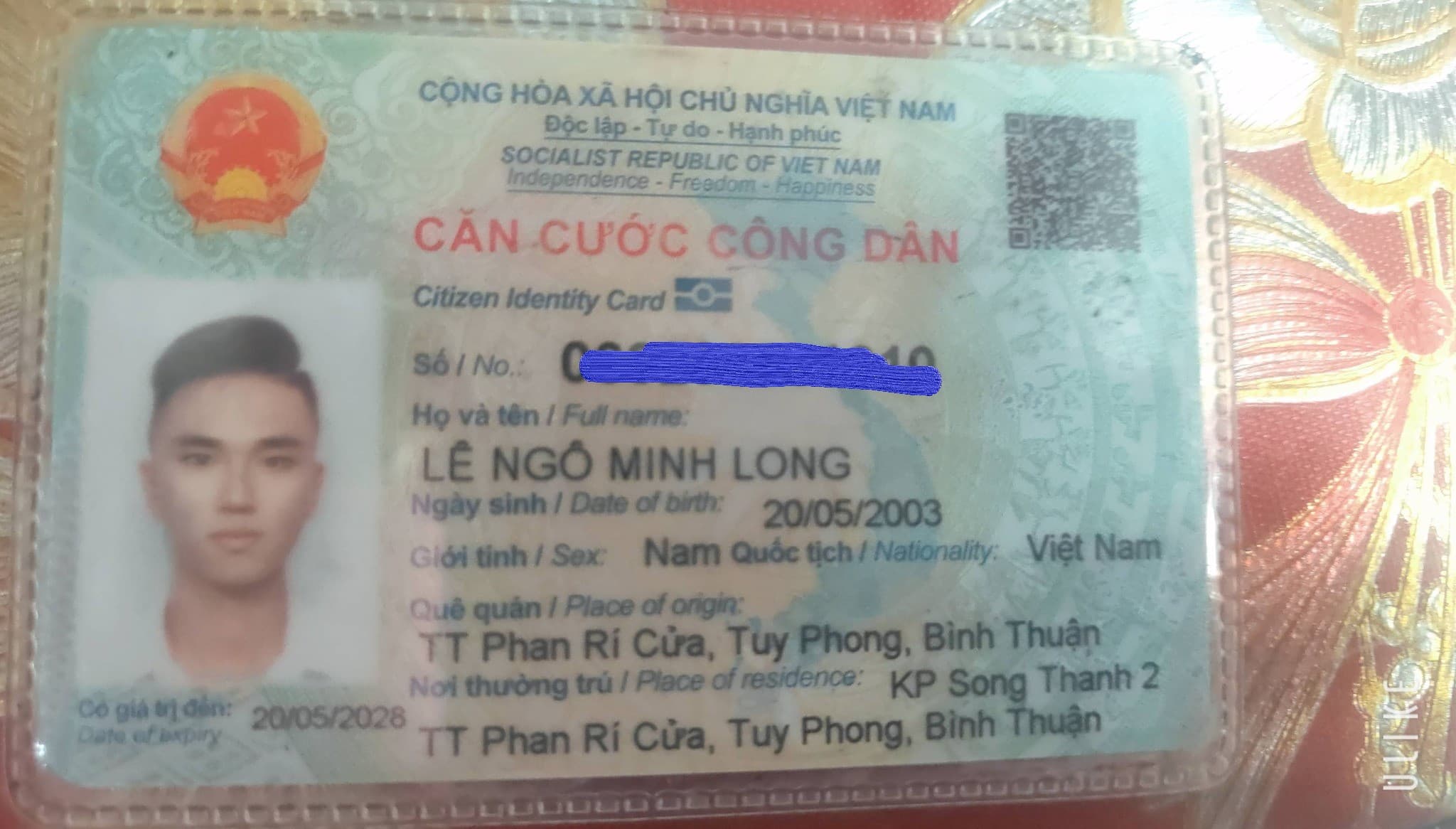 Nhặt được giấy tờ Lê Ngô Minh Long