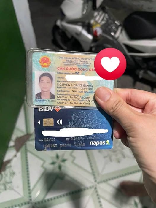 Nhặt được giấy tờ