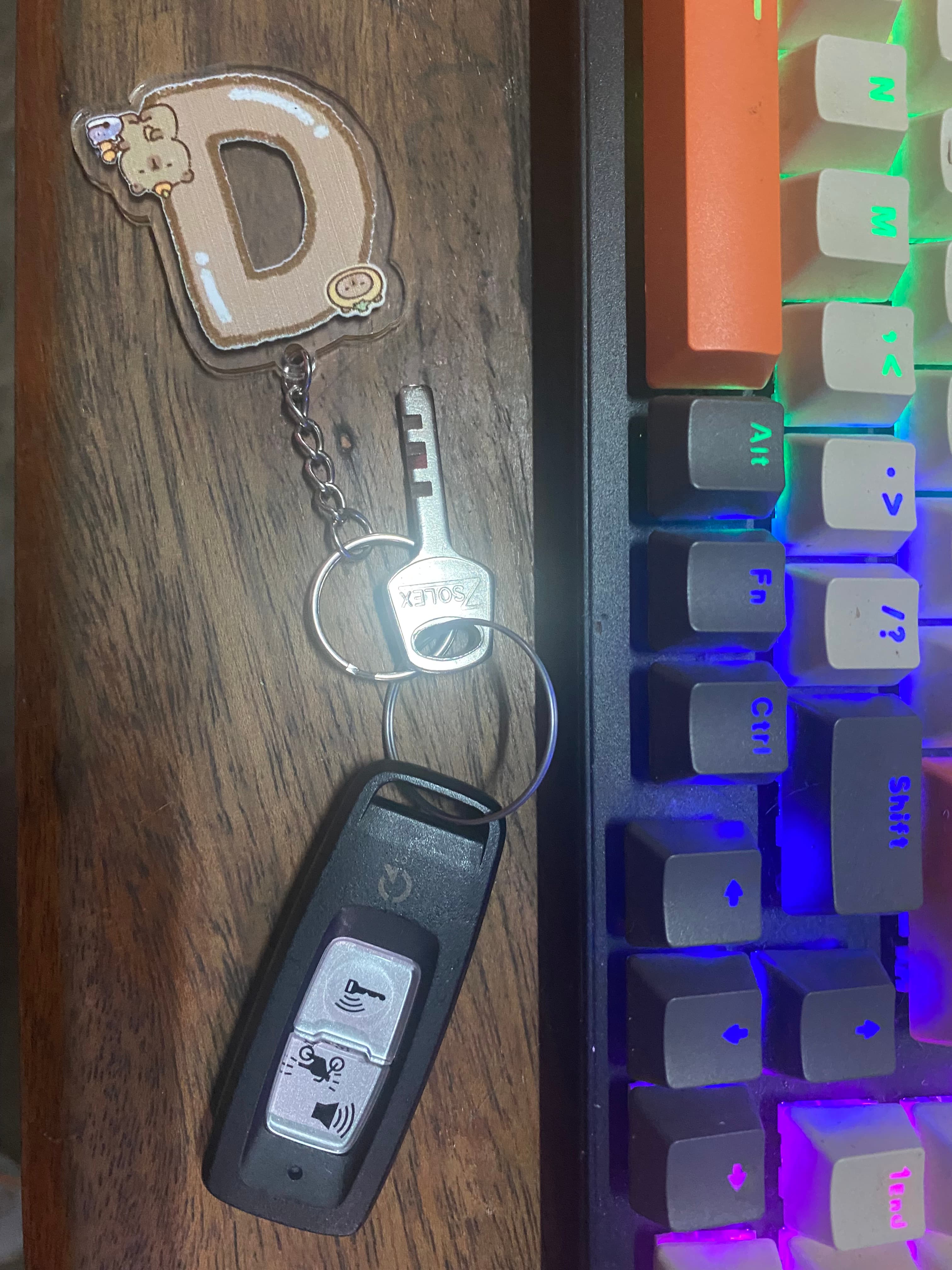 Mình nhặt được smartkey dưới chân cầu cái lớn