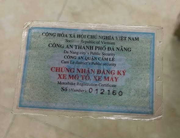 Nhặt được giấy tờ