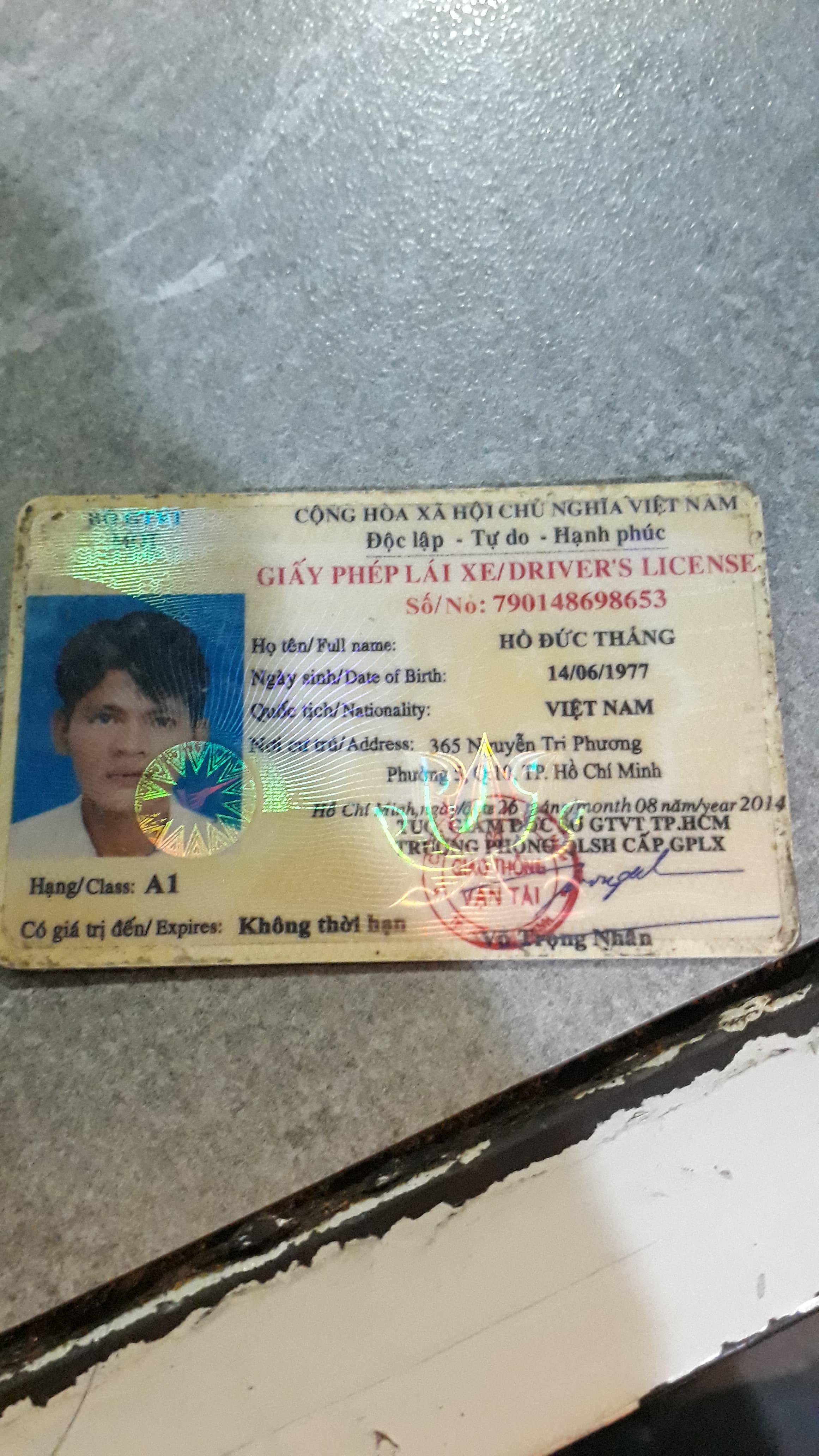 Nhặt được gplx a1 của anh hồ đức thắng - sn1977