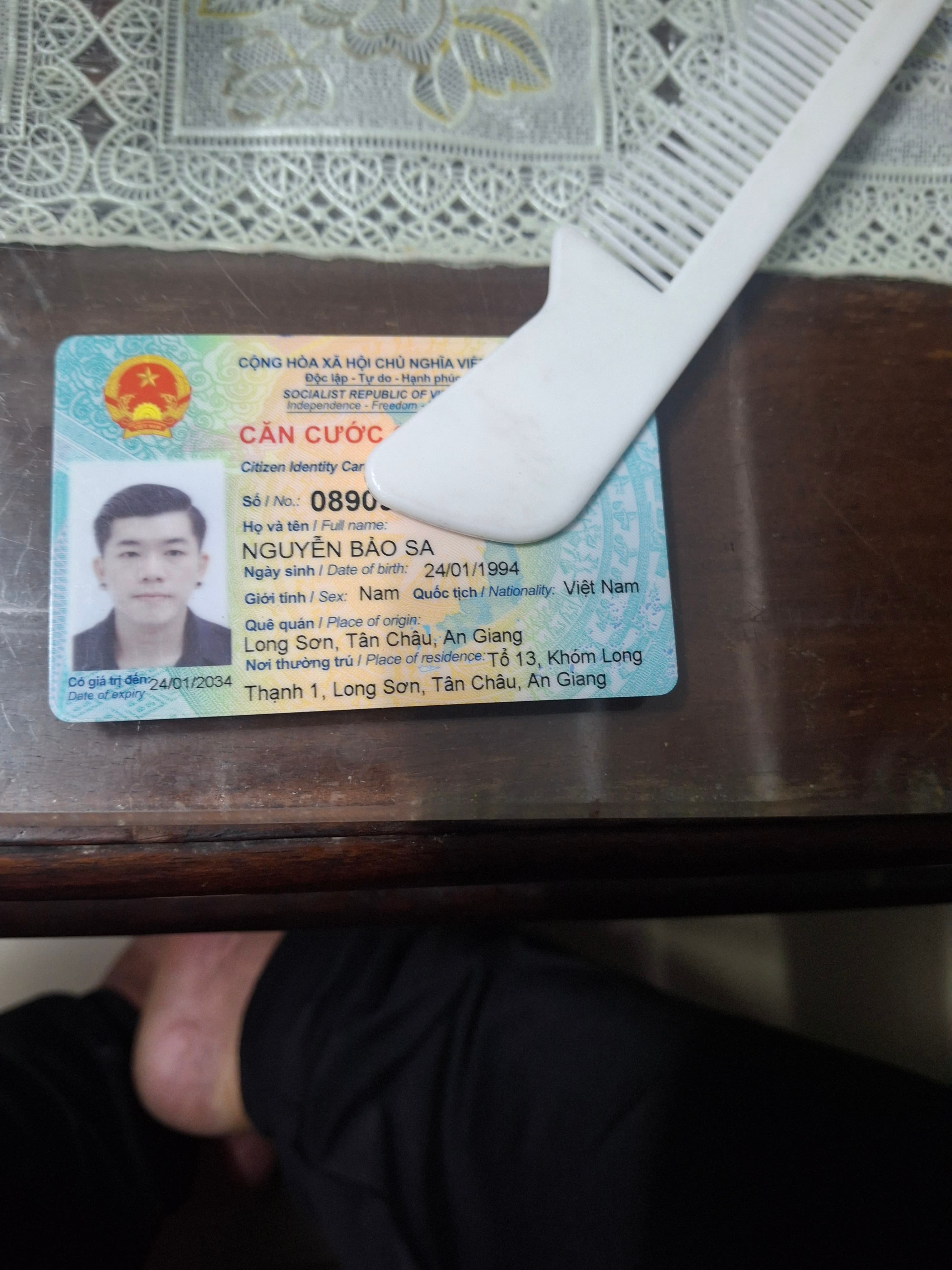 Giấy tờ tùy.thân Nguyễn Bảo Sa ở tpHCM