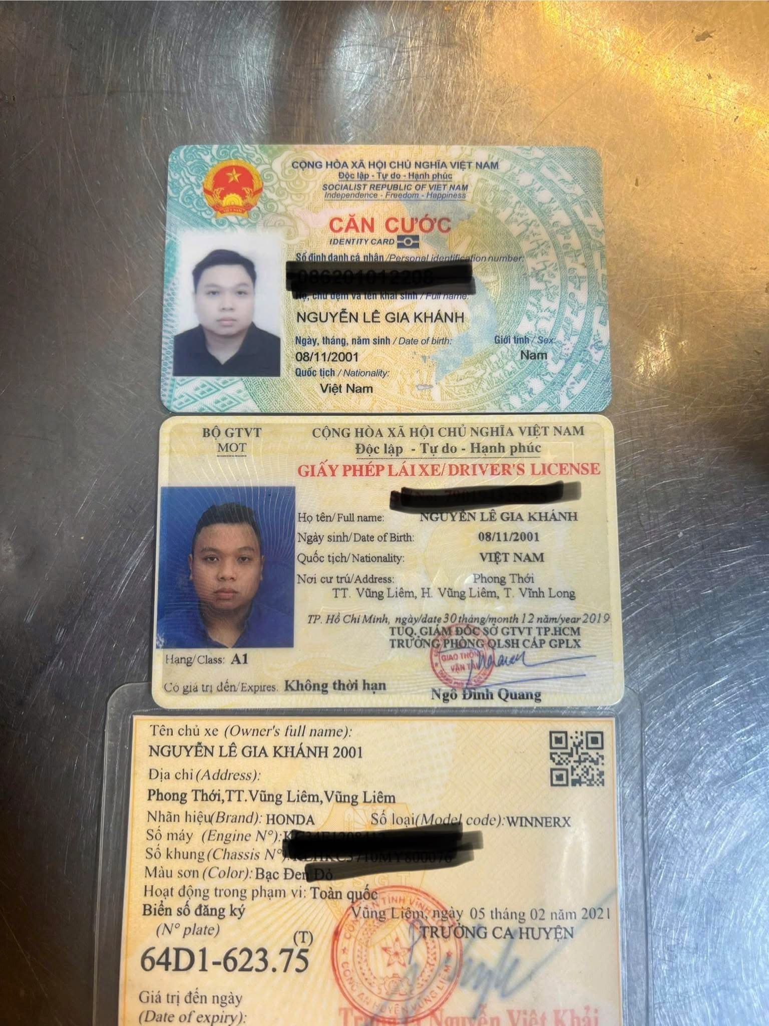 Góc nhặt giấy tờ