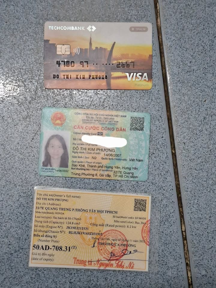 Nhặt được giấy tờ