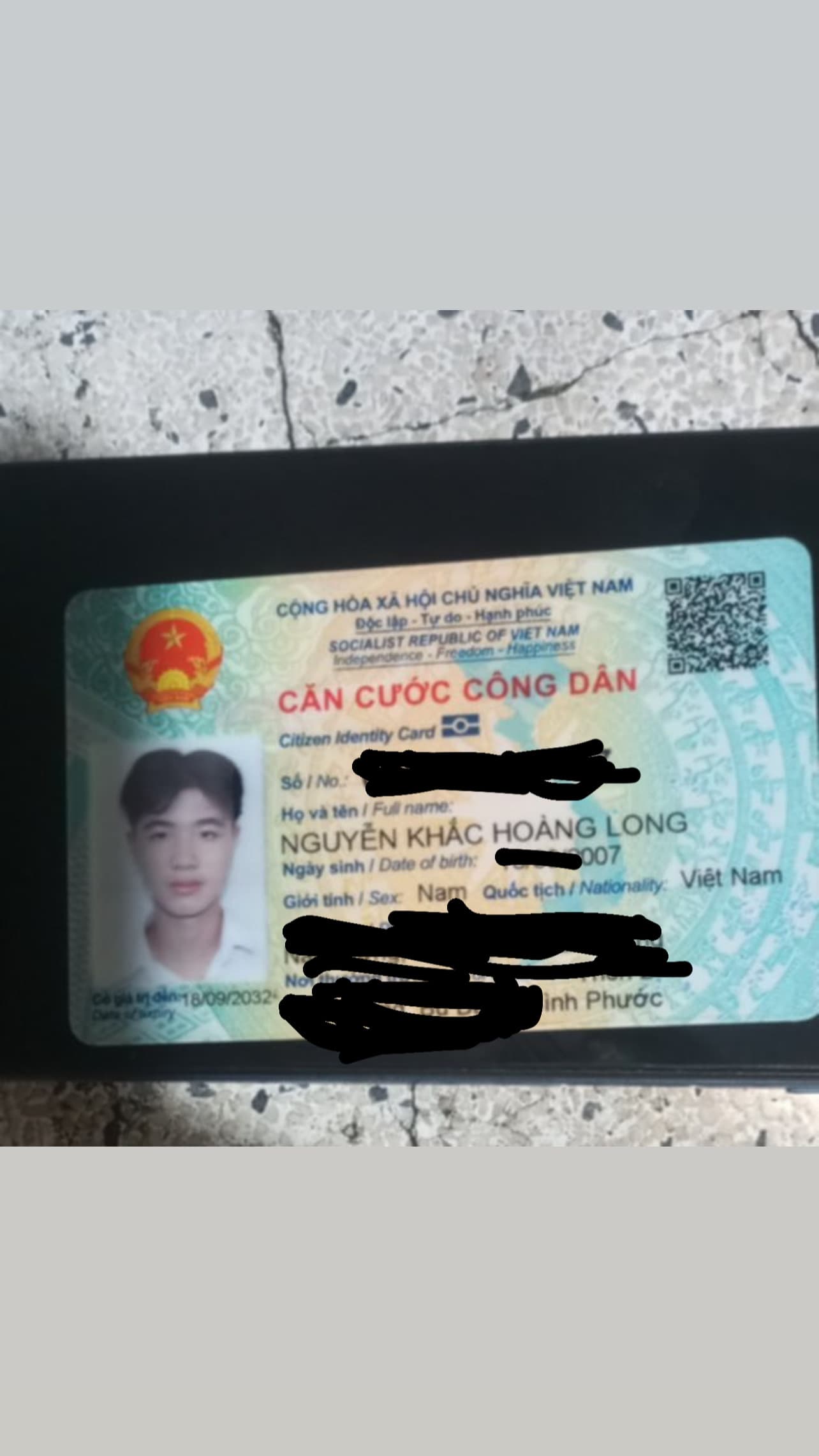 Rơi ví giấy tờ Tên Nguyễn Khắc Hoàng Long 2007 rơi ở TP.HCM 