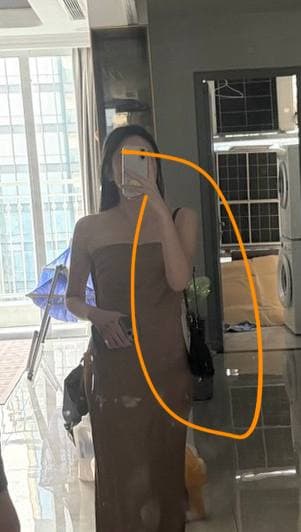 Đánh rơi túi xanh đen, bên trong có hộ chiếu Trung Quốc