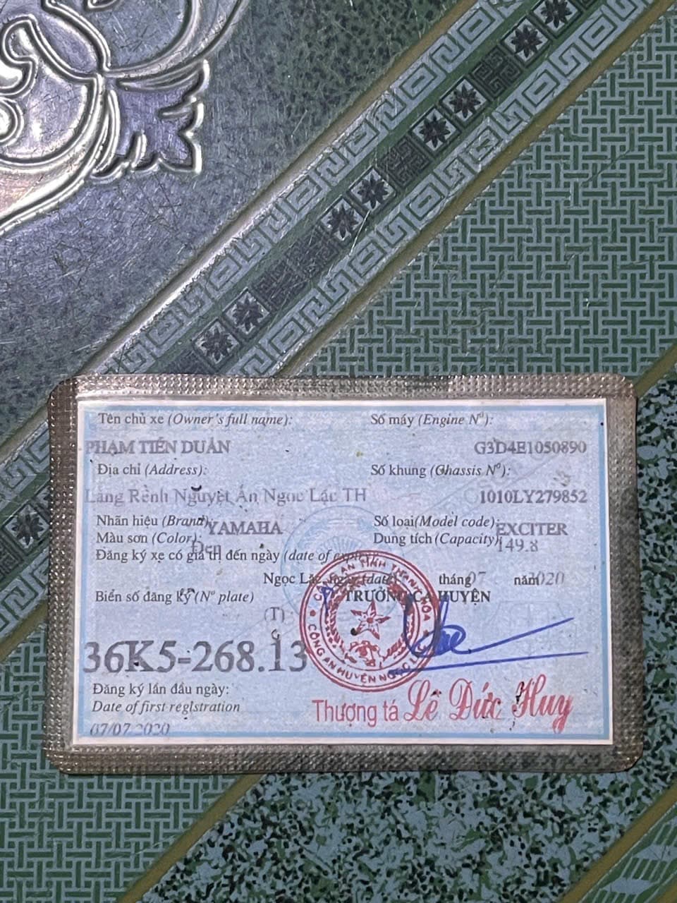 Em tìm 1 cái túi trong túi có cccd   Nguyen vinh hoa  10/112007 và giấy tờ 1 chiếc xe ex 150