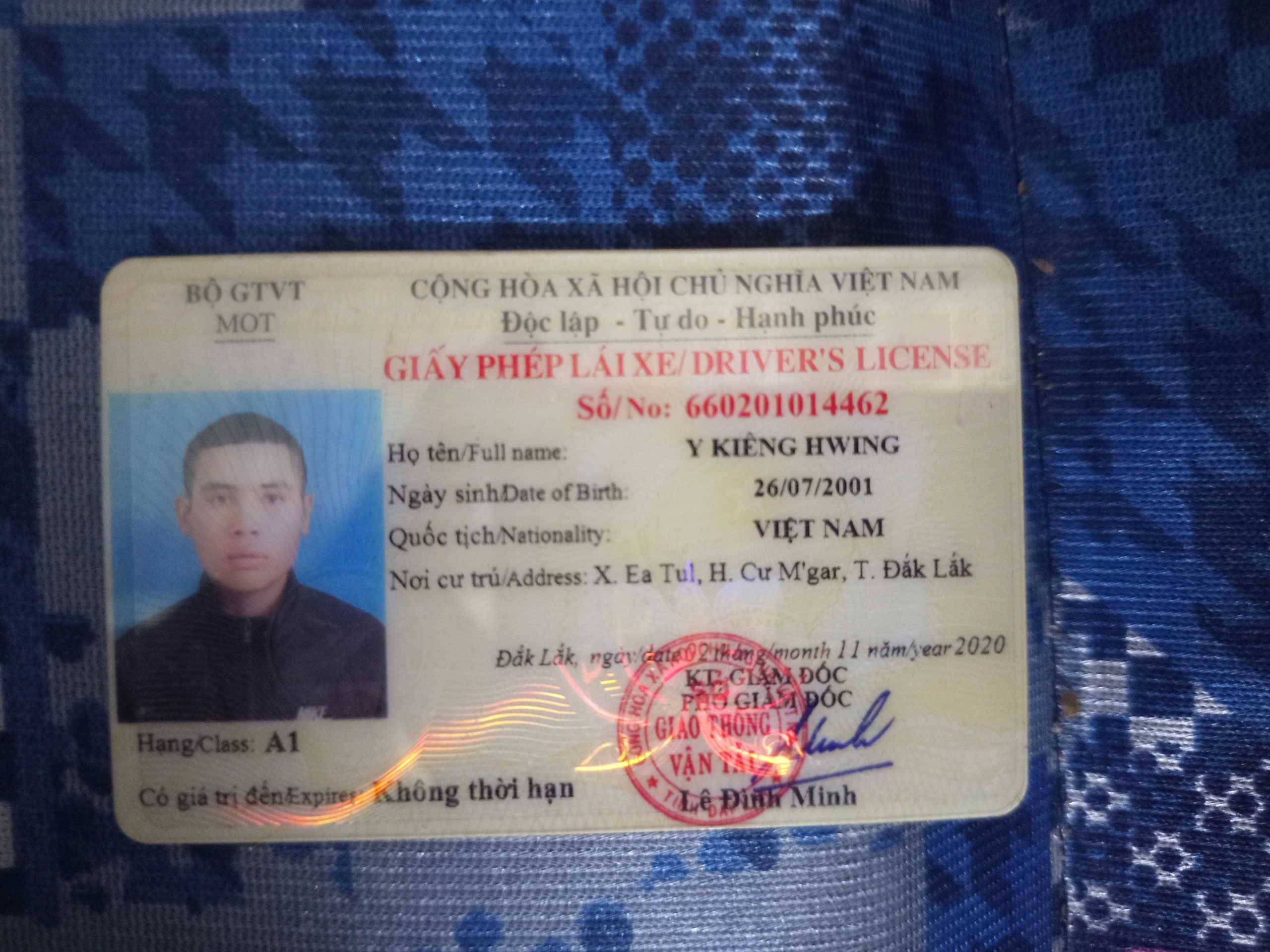 Tìm ví có giấy tờ tên Y kiêng hwing 