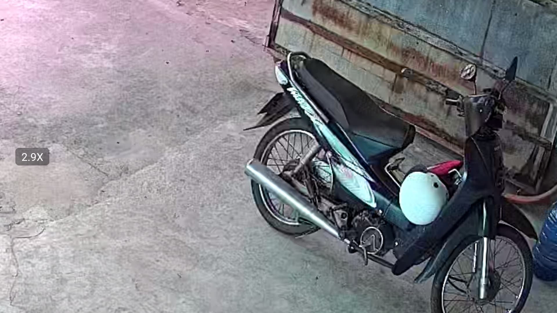 Gia đình bị mất chiếc xe cùng với nhiều giấy tờ quan trọng khác có xe cccd,cmnd...Tên Đỗ Văn Quốc 