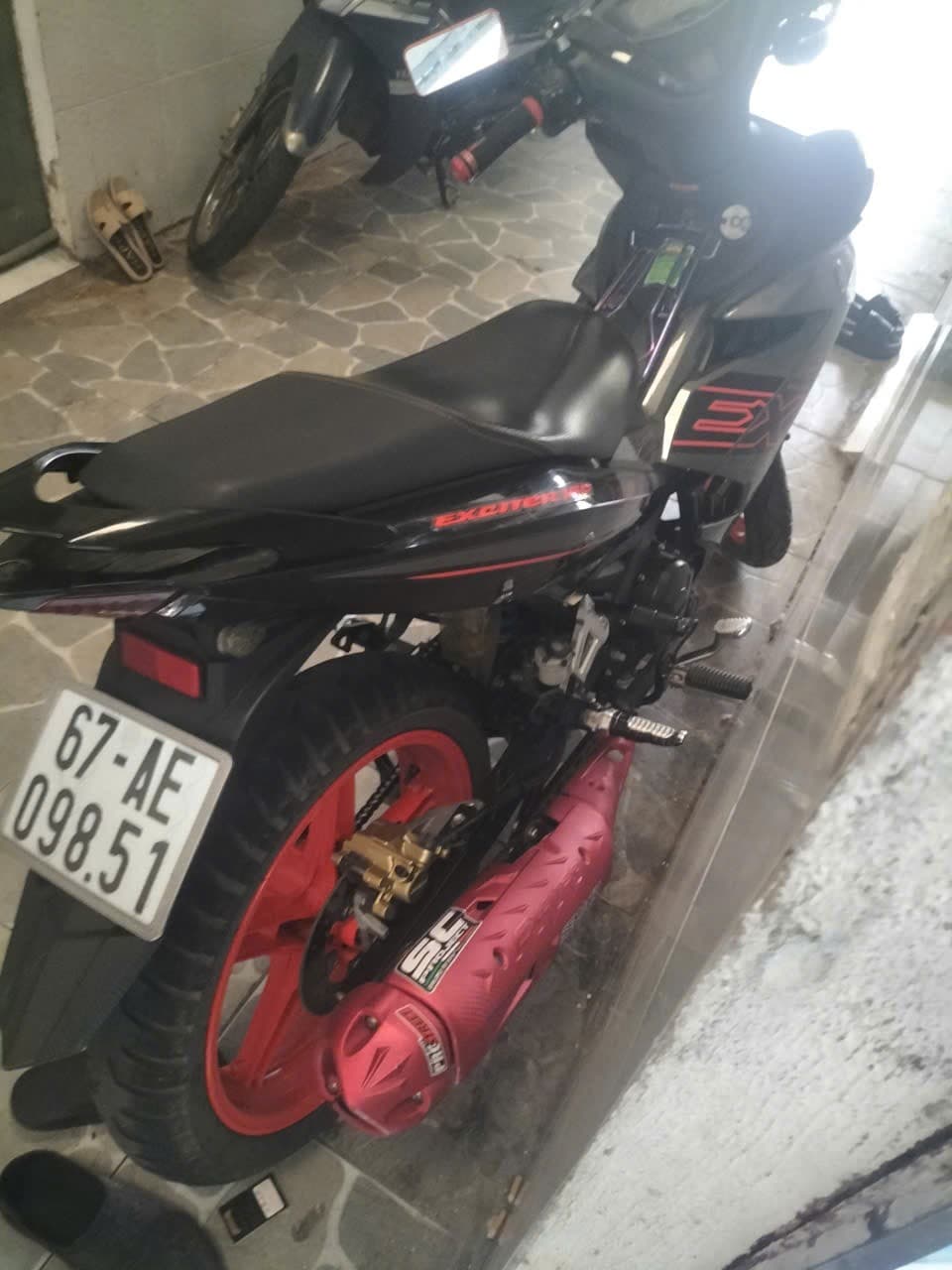 Mất xe ai tìm thấy cho mình xin lại hậu tạ ạ 