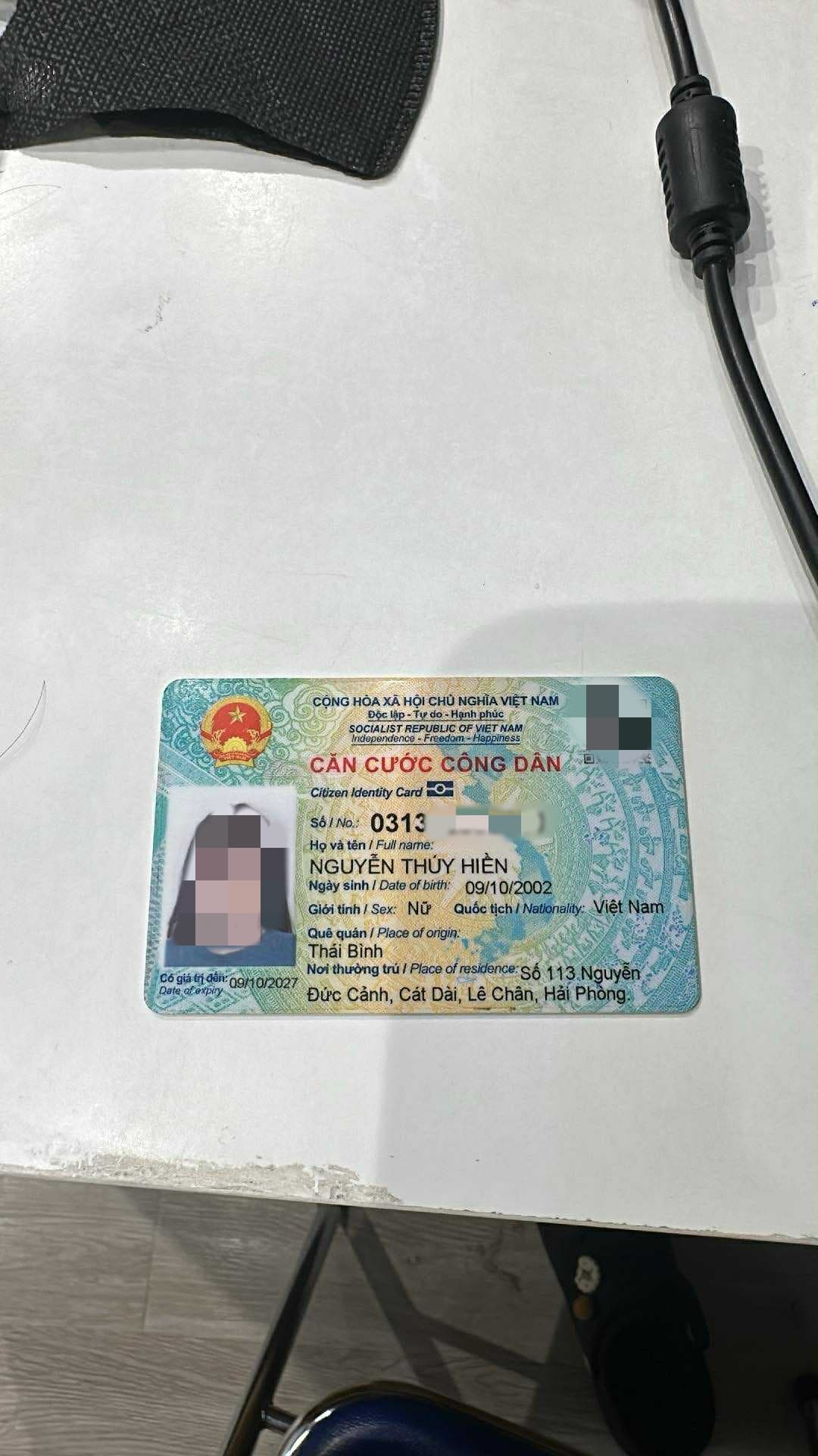 Mình rơi mất ví - Nguyễn Thuý Hiền 2002 / TP. HCM