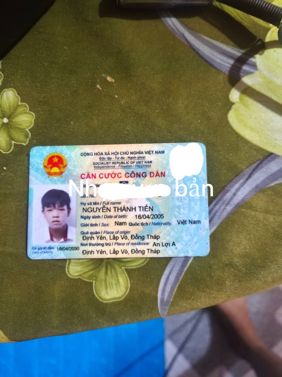 Rơi ví mất giấy tờ tùy thân nguyễn thành tiến 2005 rơi ở khu vực củ Chi hoặc trảng bàng