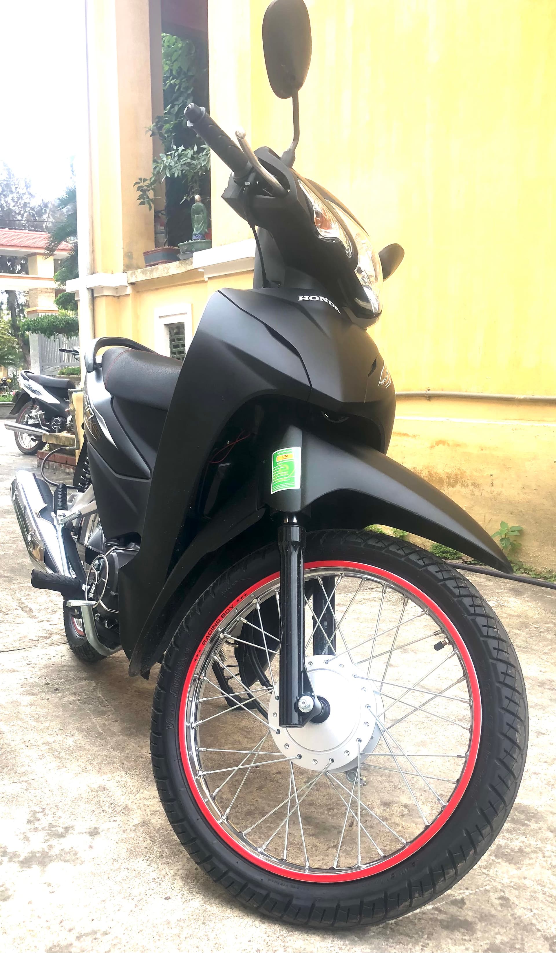 Cần chuộc lại xe