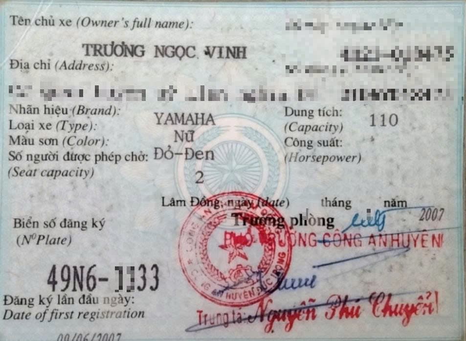 rơi giấy tờ