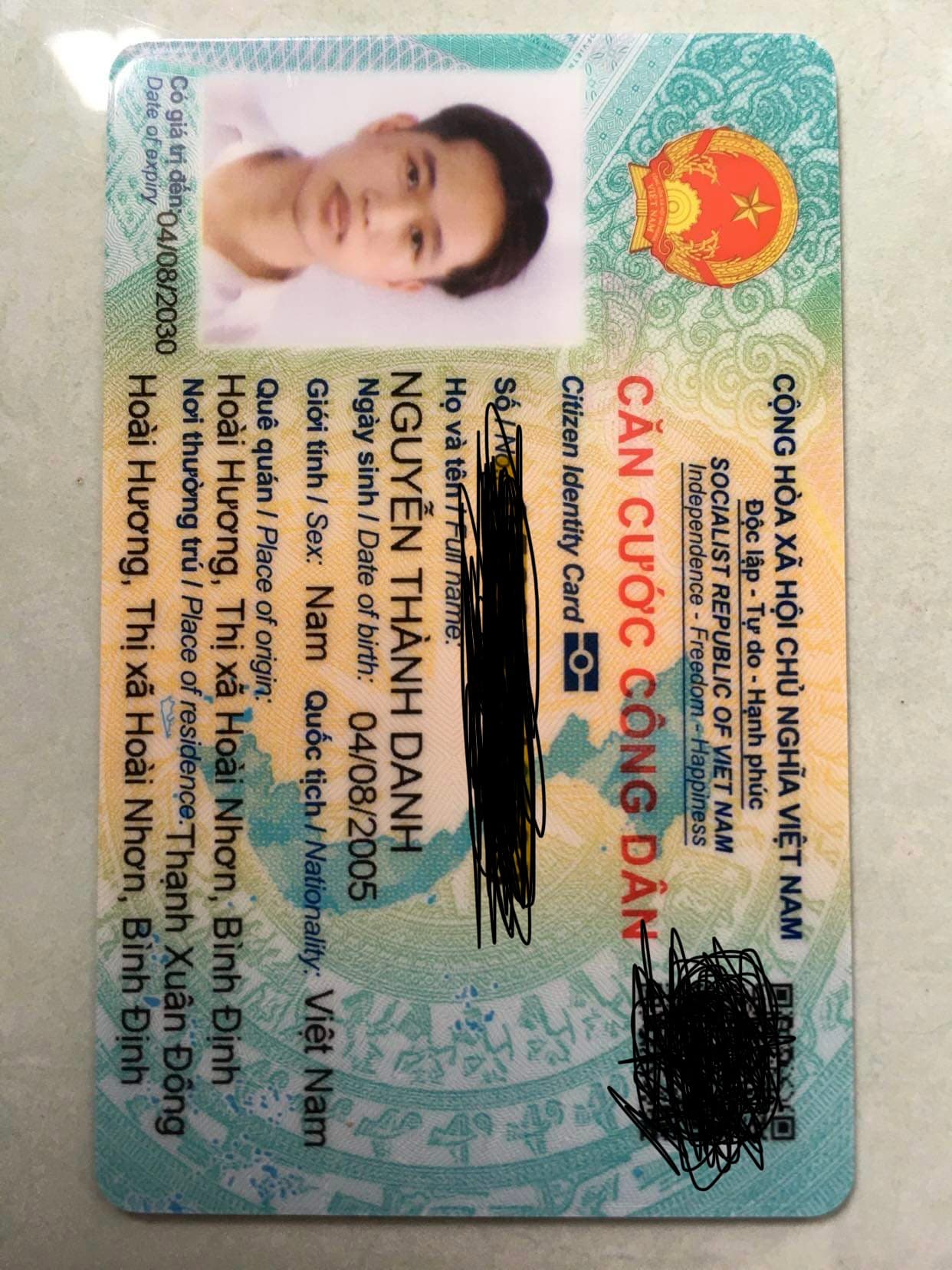 Em bị rơi ví khu vực Đà Nẵng, có giấy giờ tùy thân: Nguyễn Thành Danh 2005 rơi ở Đà Nẵng