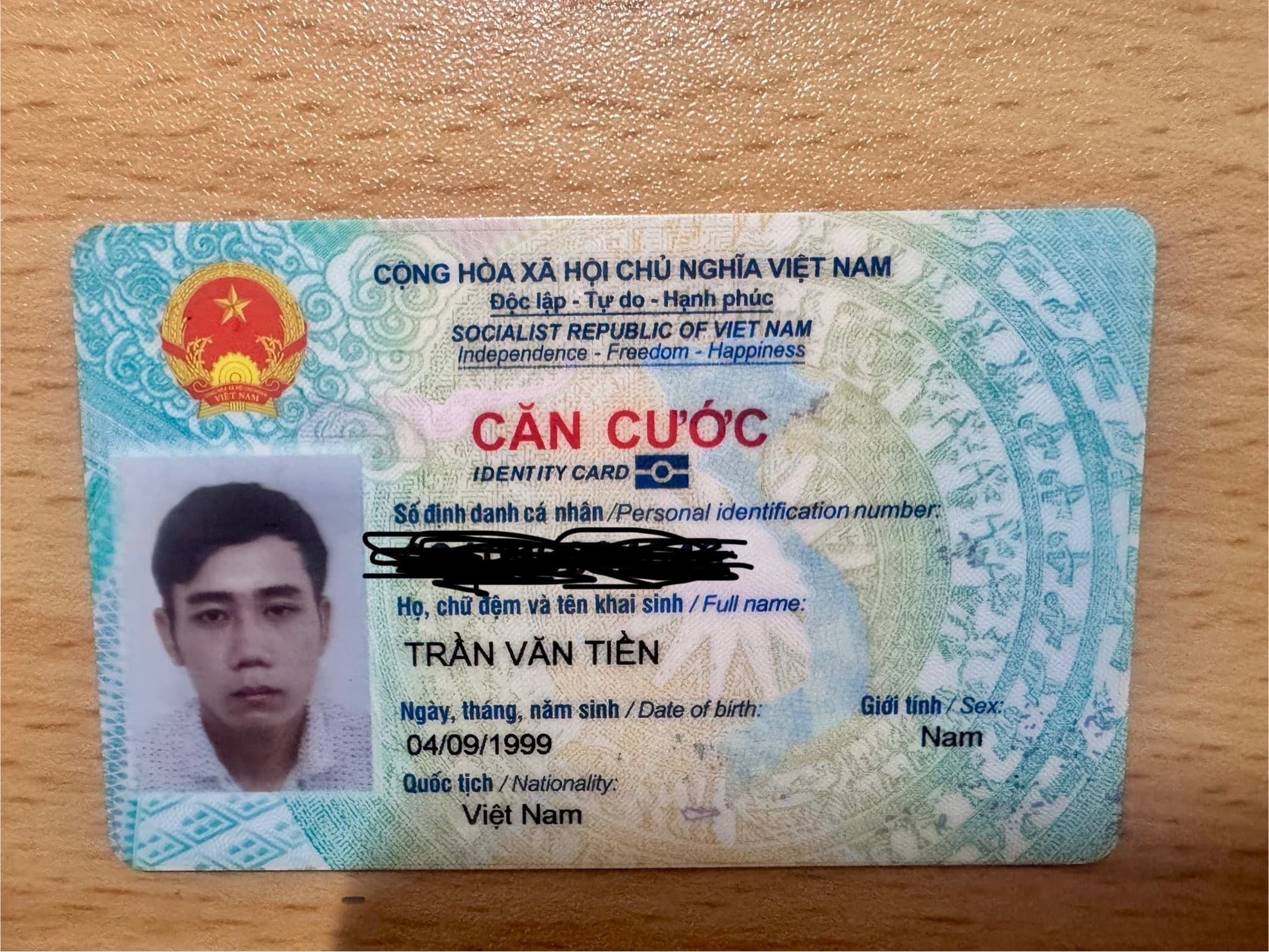 Rơi ví giấy tờ tùy thân tên Trần Văn Tiền rơi ở Hậu Giang
