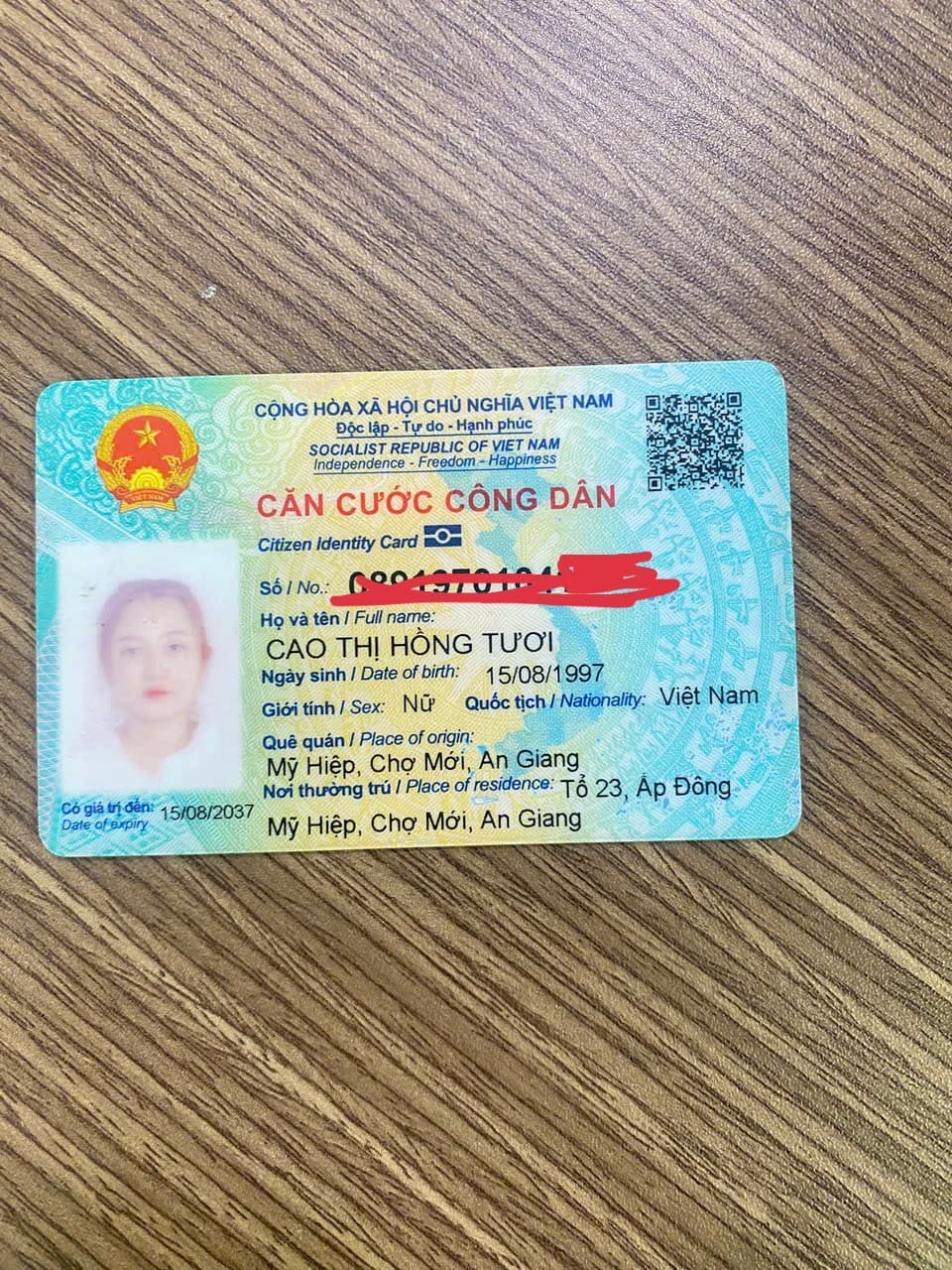 Mất Ví giấy tờ đoạn Chợ mới An Giang Cccd+ bằng lái + cavet xe Tên Cao Thị Hồng Tươi  