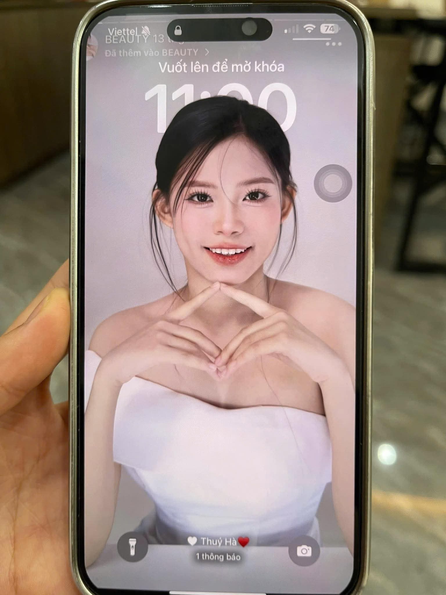 Mình làm rơi điện thoại 14max sau  từ sơn đồng đến tân tây đô hoài đức 8h30-35 MH xin hậu tạ