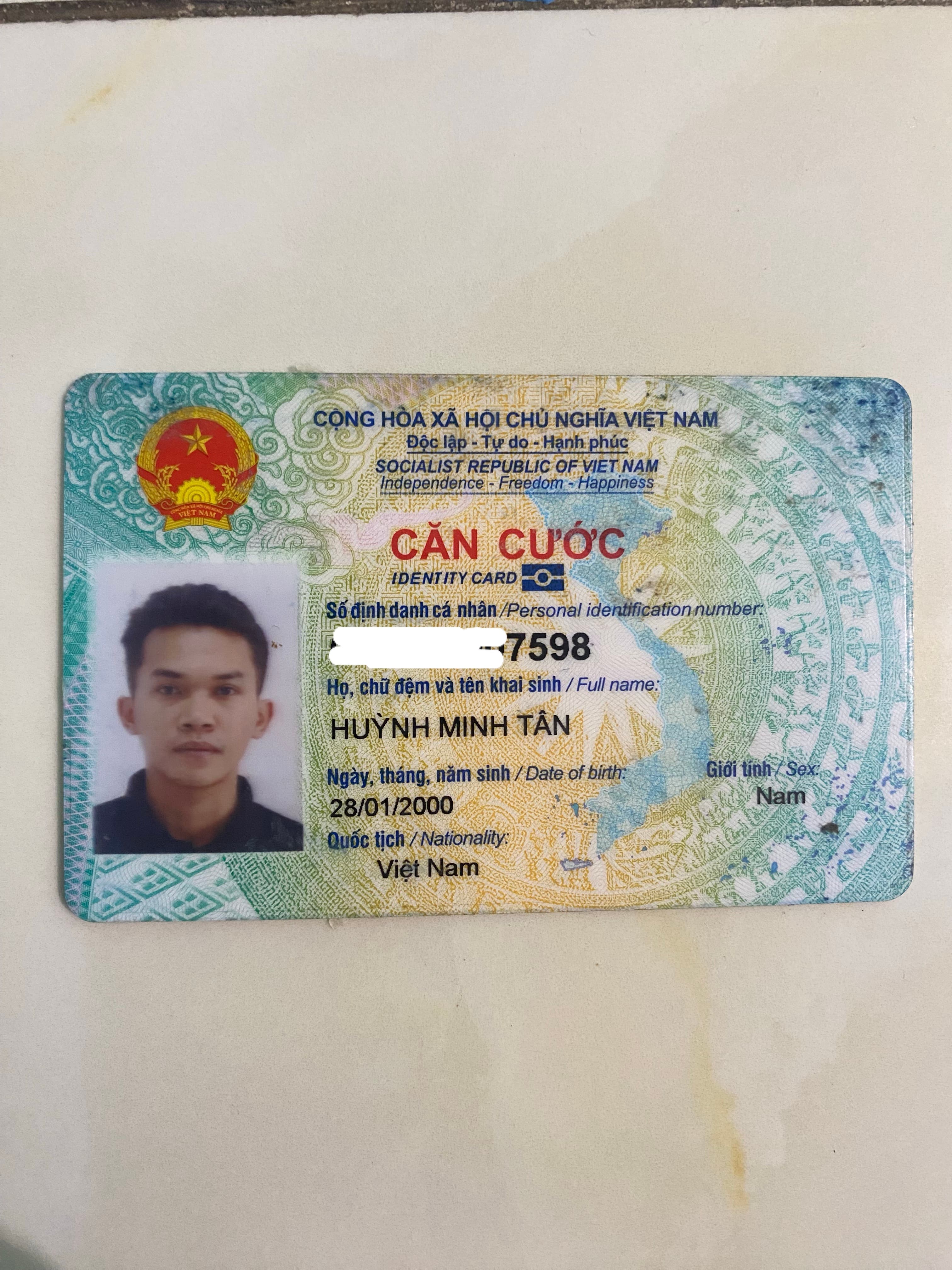 Rơi ví Huỳnh Minh Tân 2000 rơi ở TP. HỒ CHÍ MINH