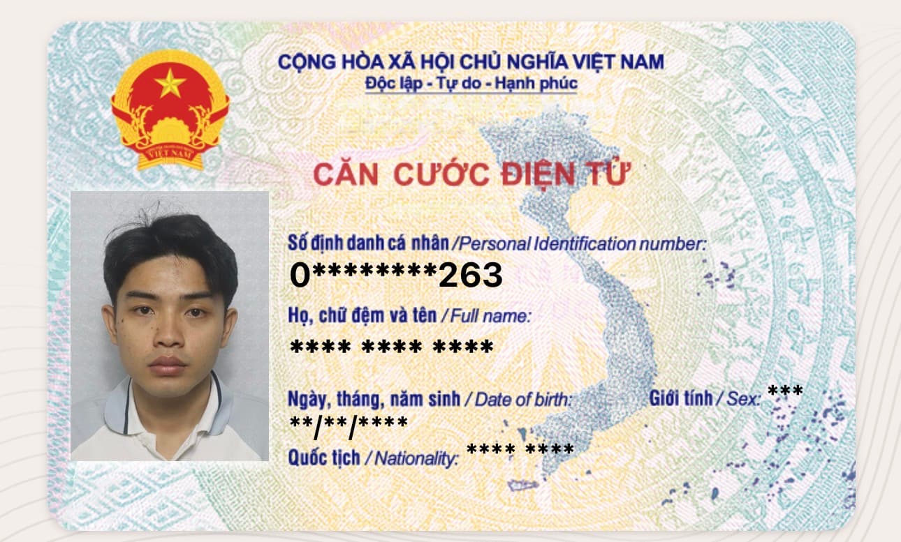 Rơi ví bên trong có giấy tờ tùy thân (Nguyễn Huy Phong 2001) rơi ở Lê Văn Lương Q7