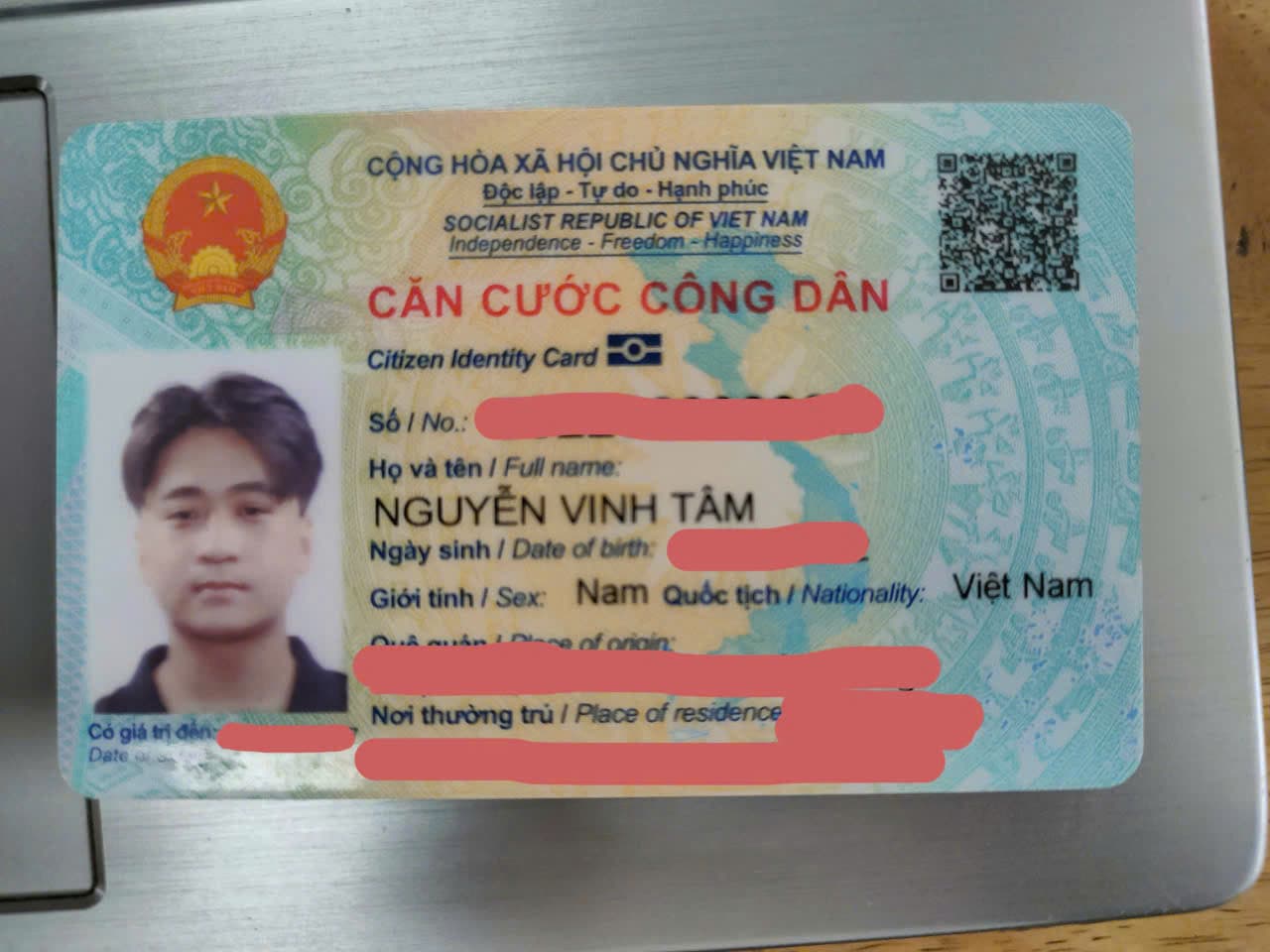 Rơi ví tiền Nguyễn Vinh Tâm 2002 rơi ở Tp.HCM
