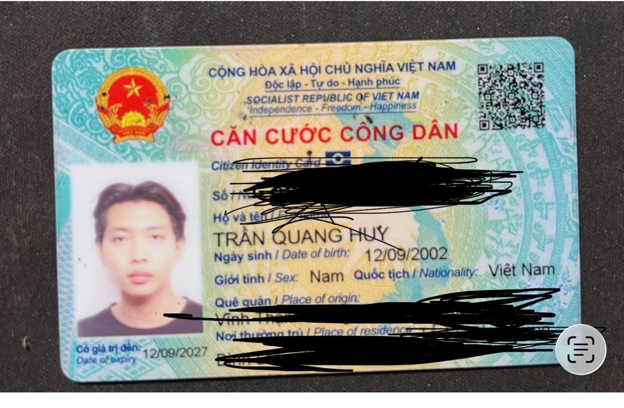 Rơi ví ( Trần Quang Huy 2002 rơi ở Gò Vấp siêu thị emart)