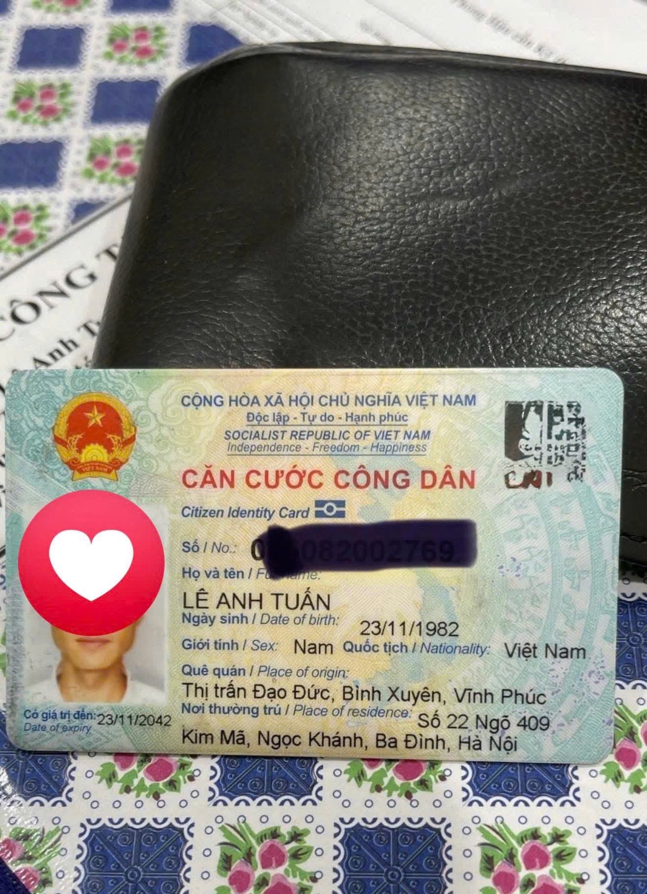 Tơi ví, giấy tờ căn cước công dân Lê Anh Tuấn Hà Nội