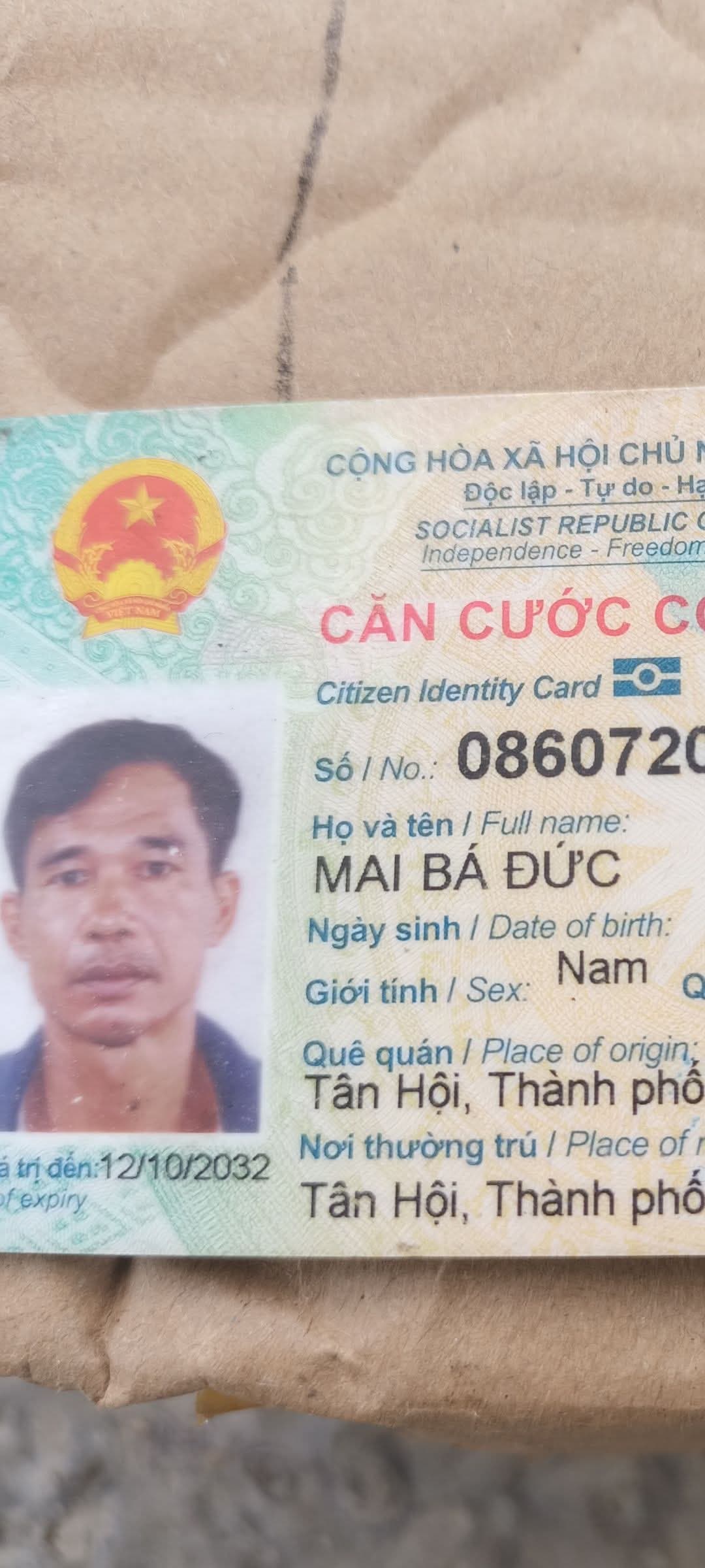 Trên đoạn đường từ an khánh đến cầu cái gia lớn mình có đánh rơi cái bóp tên Mai Bá Đức.