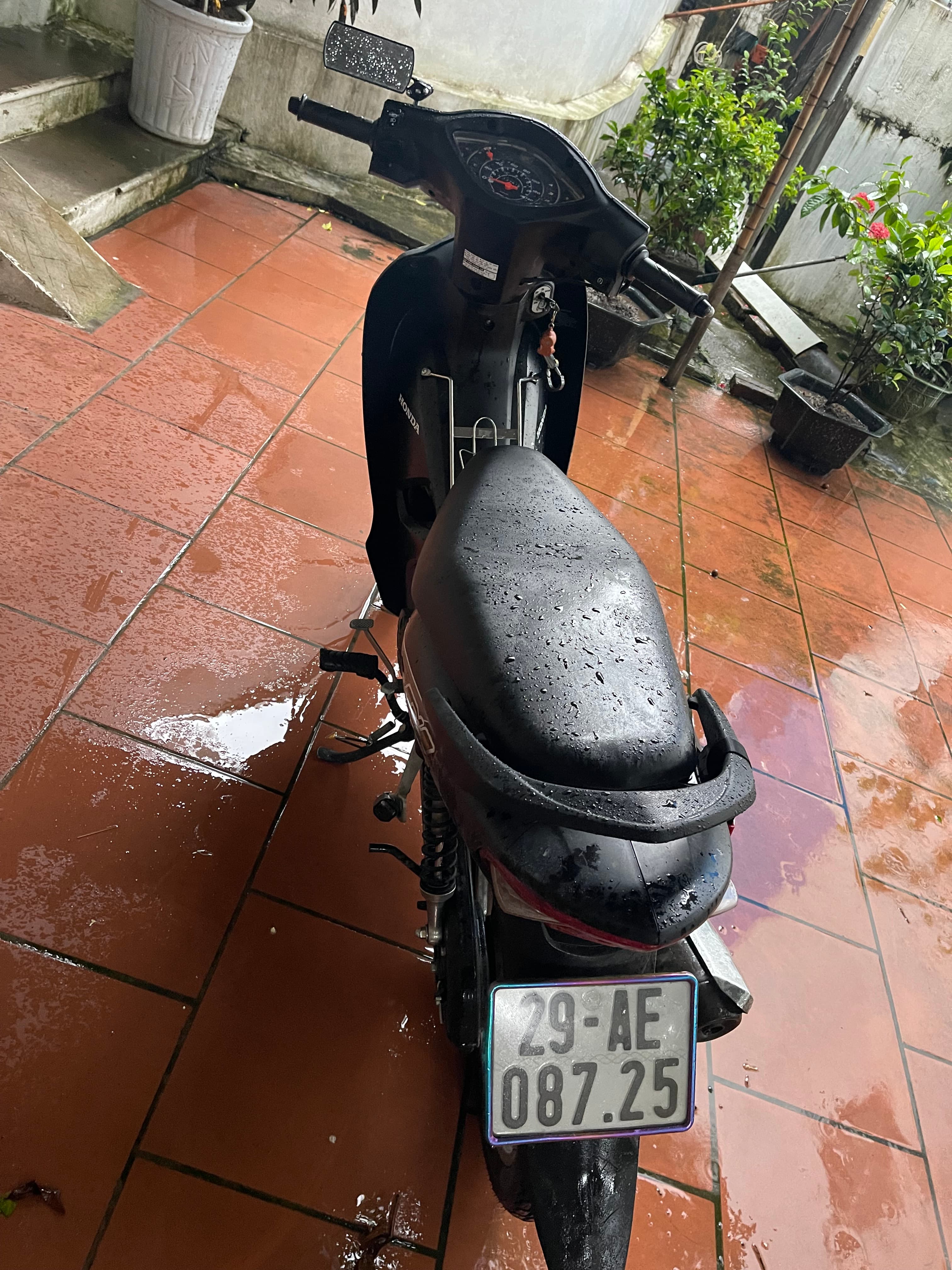 Mất xe trần thanh tùng 2003 mất tại HN