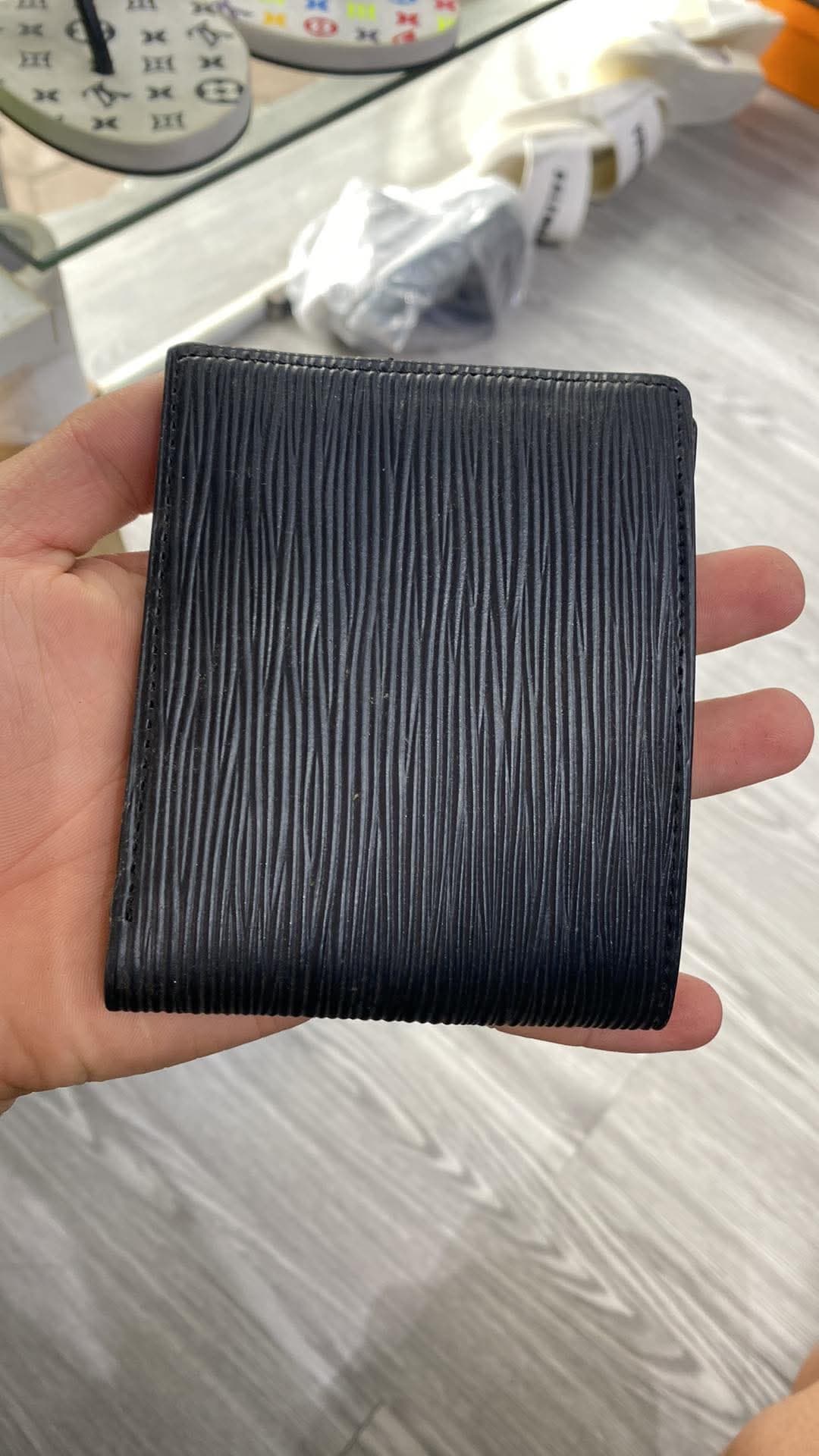 em có rơi ví tại ngõ 195 cầu diễn 