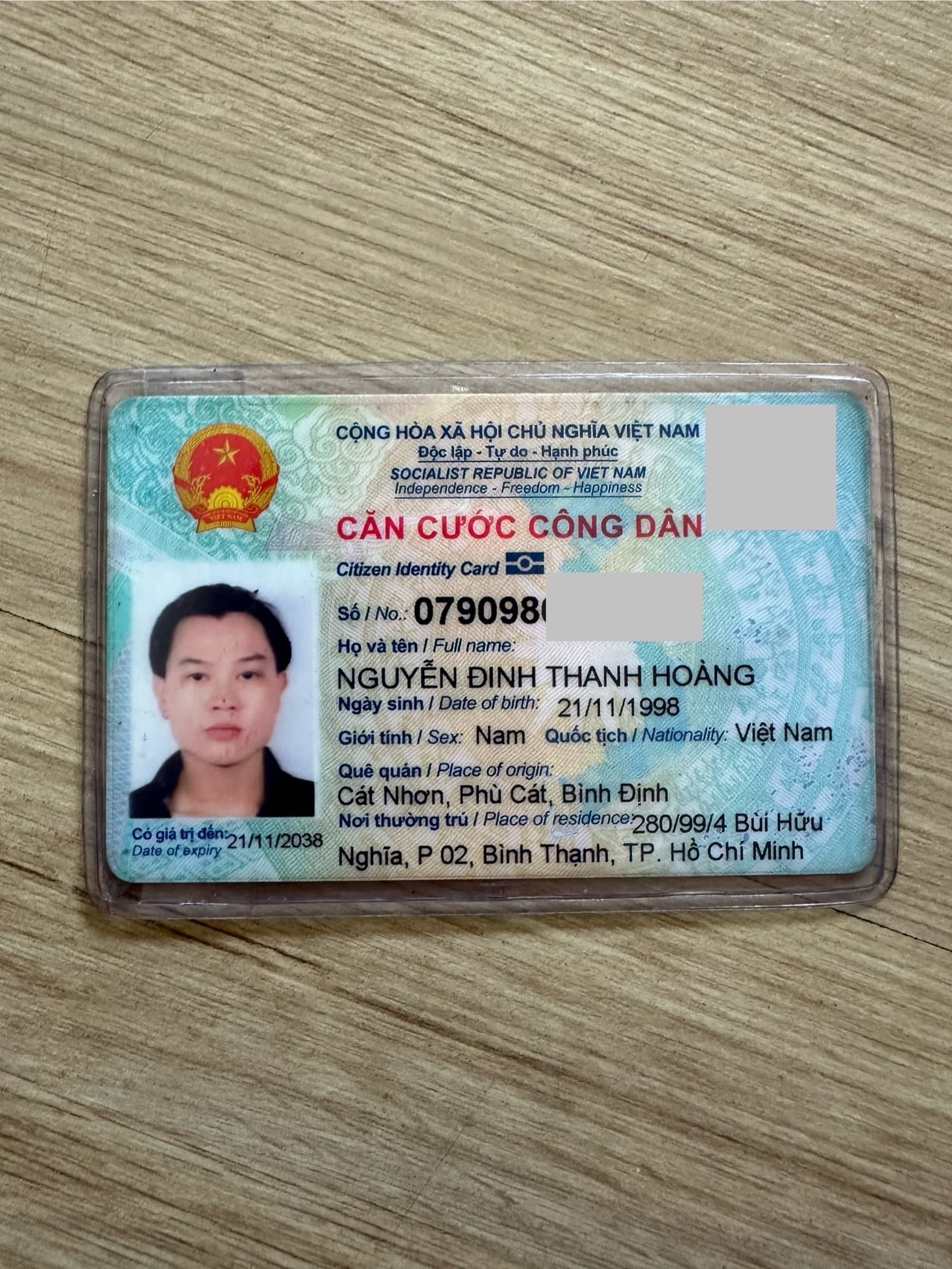 Em có rơi ví Tại VinCom Đồng Khởi TPHCM