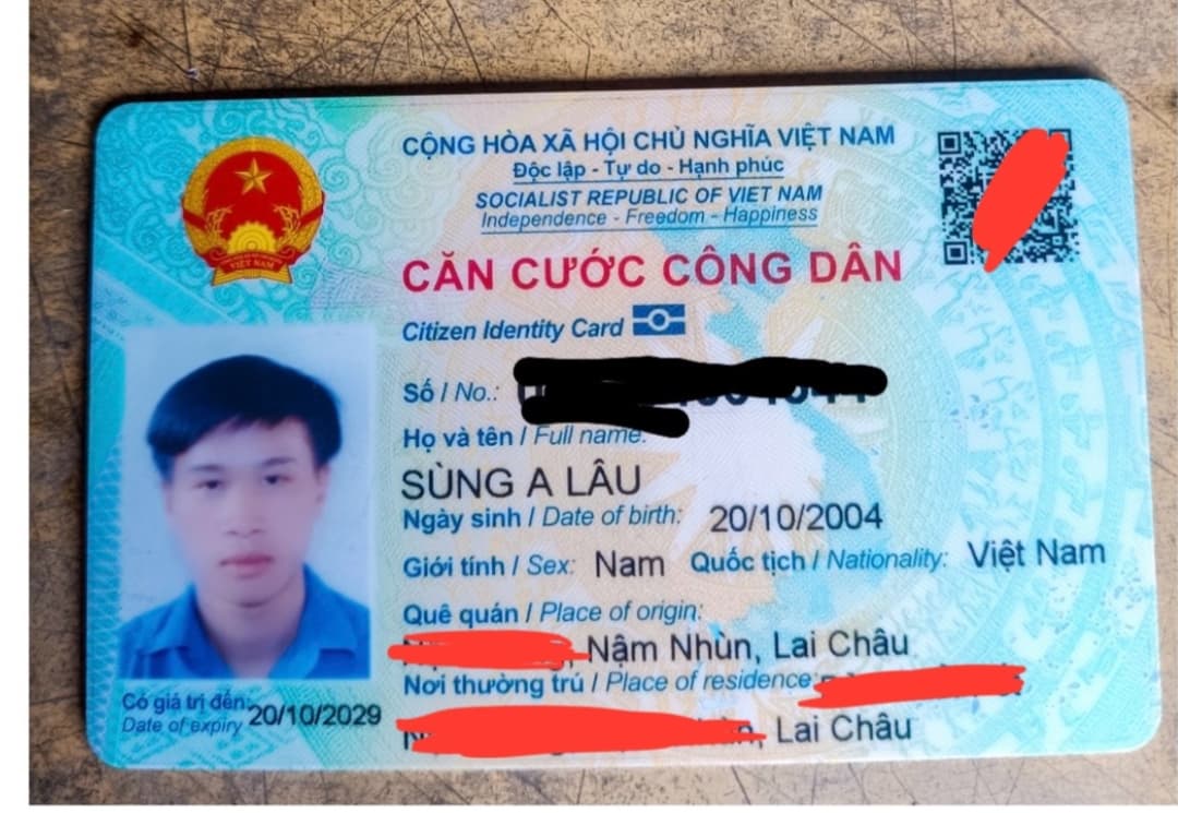 Tìm ví rơi,mang tên Sùng A Lâu 