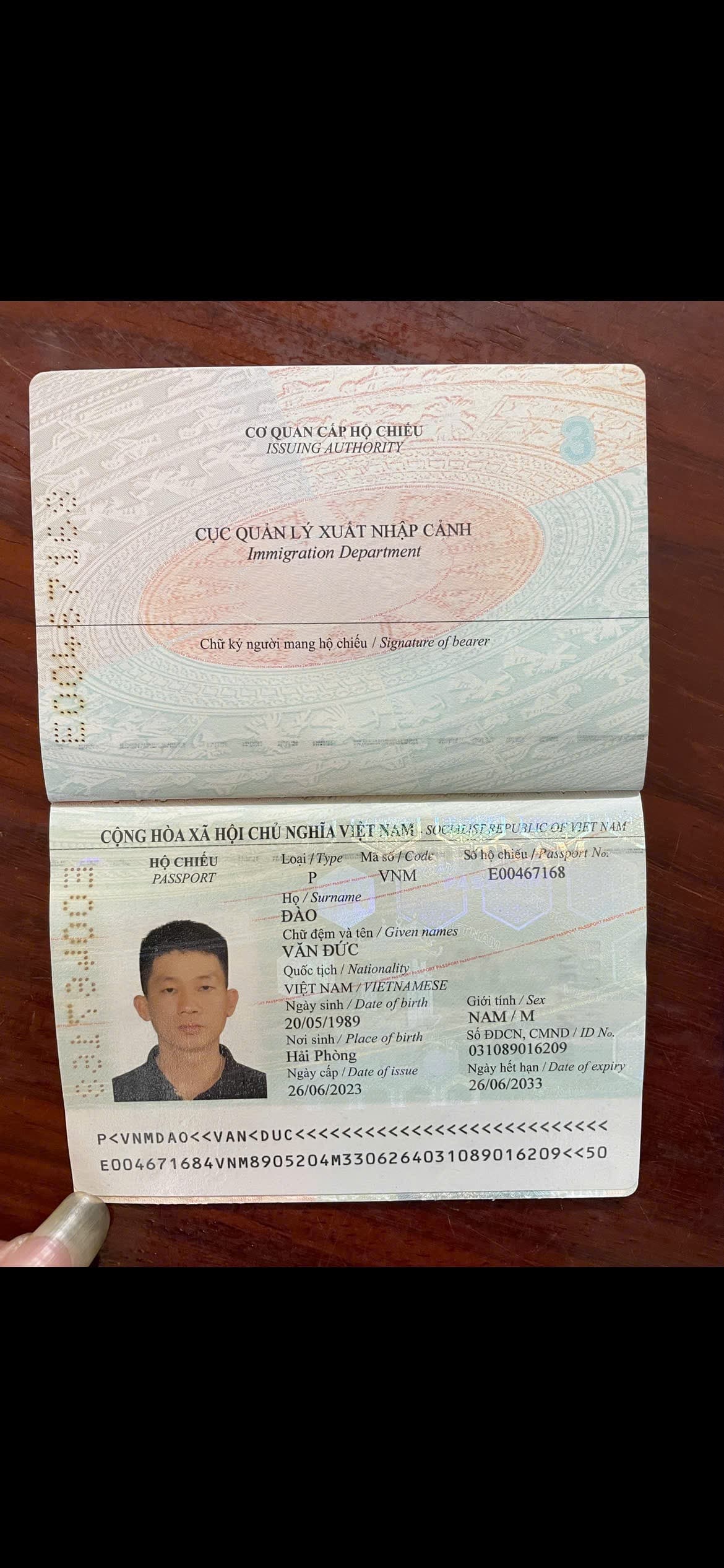 Giấy tờ tùy thân/ Đào Văn Đức 1989 rơi ở Thủy Nguyên, Hải Phòng