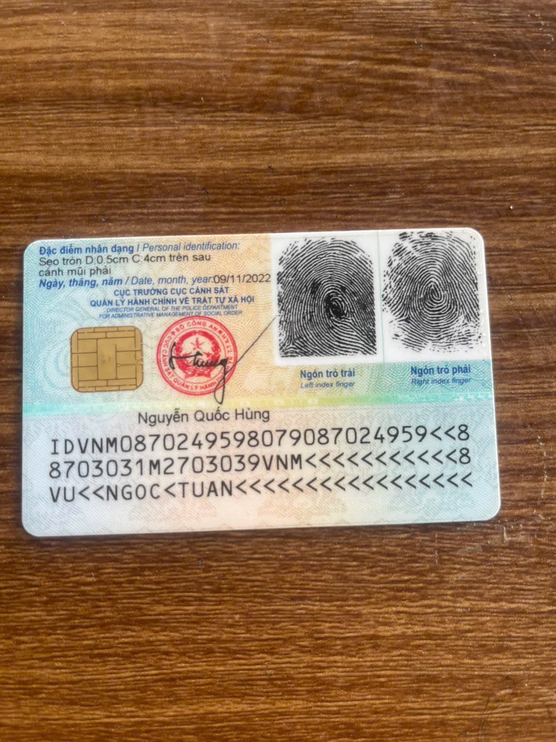 Mình làm rớt bóp 