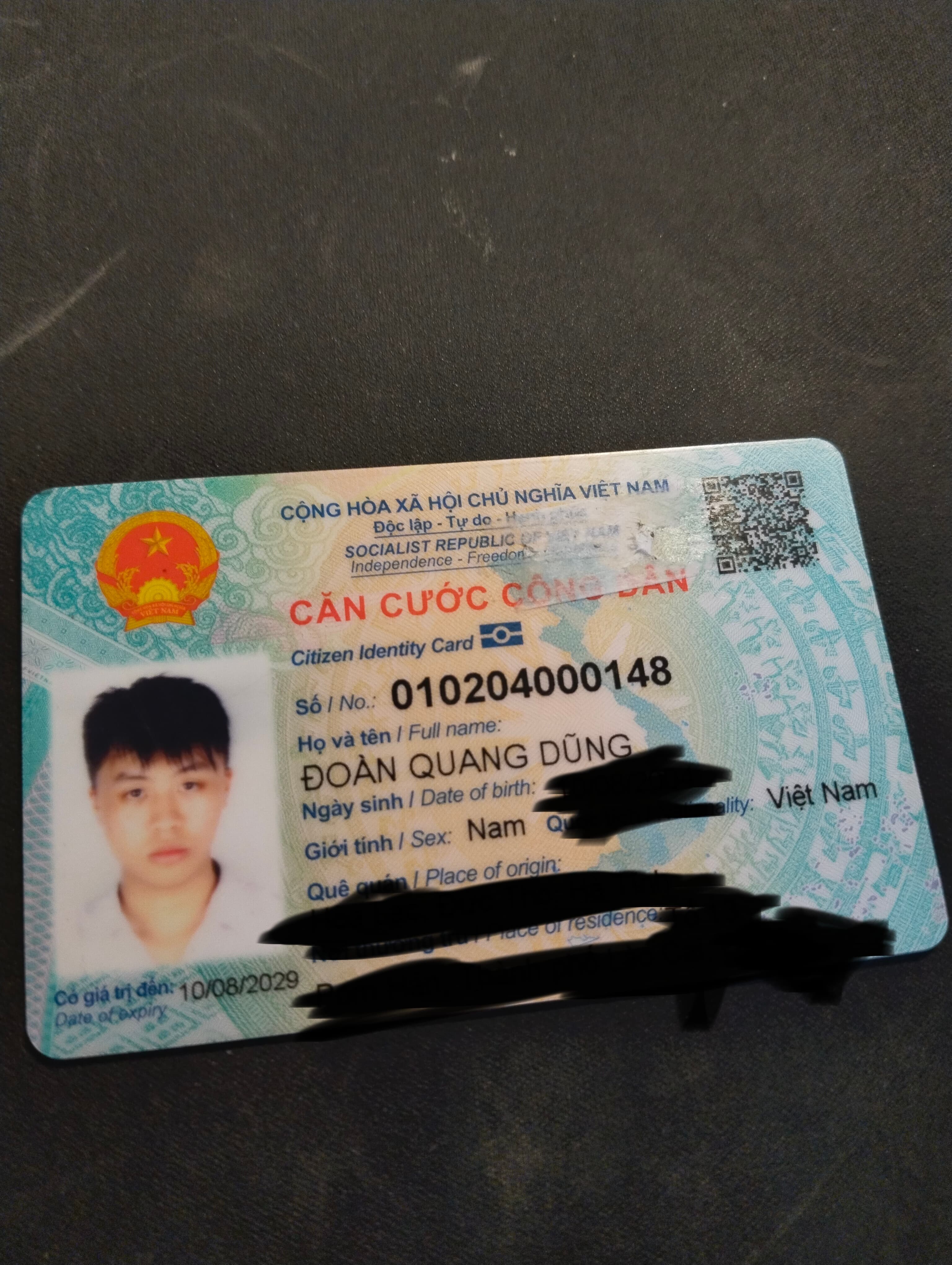 Rơi ví/giấy tờ tuỳ thân Đoàn Quảng Dũng 2k4 rơi ở Xe Buýt FUTA Hà Sơn