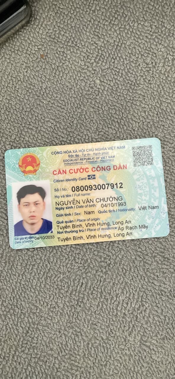 Đánh rơi bóp tiền 