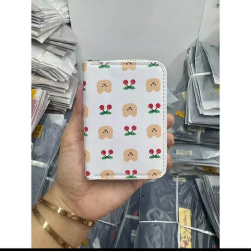 # Rơi ví/ Giấy tờ tùy thân Nguyễn Thị Thu Thảo 2005 rơi ở tp.Huế