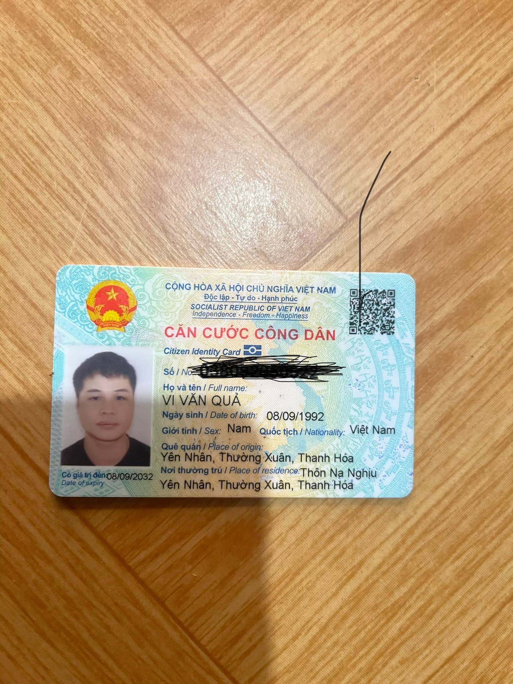Tìm giấy tờ rơi