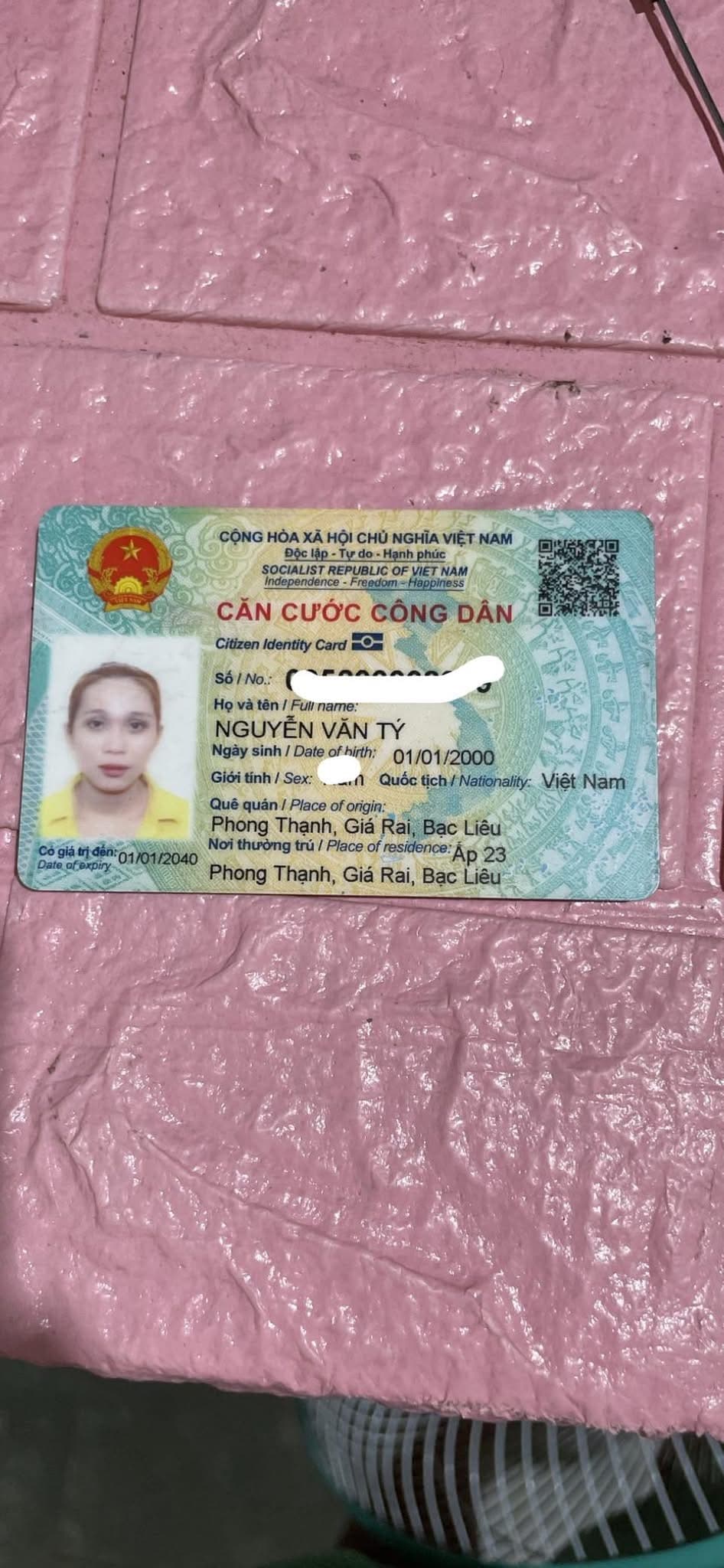 Ai có nhắc được cho e xin lại e hậu tạ