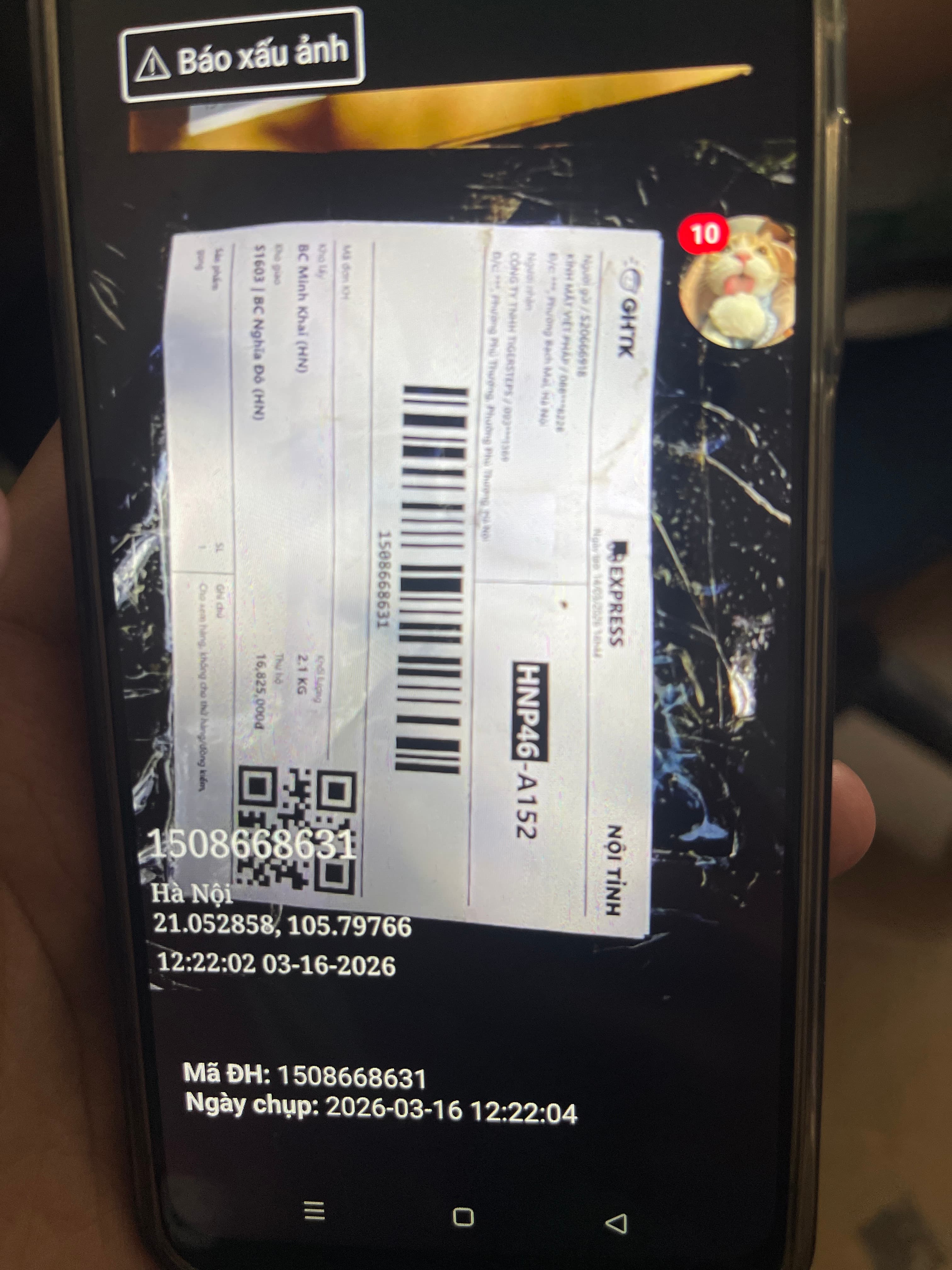 em rơi 1 đơn hàng hộp đen giá trị cao từ hqv đến võ chí công ai nhặt đc cho em xin lại với ạ