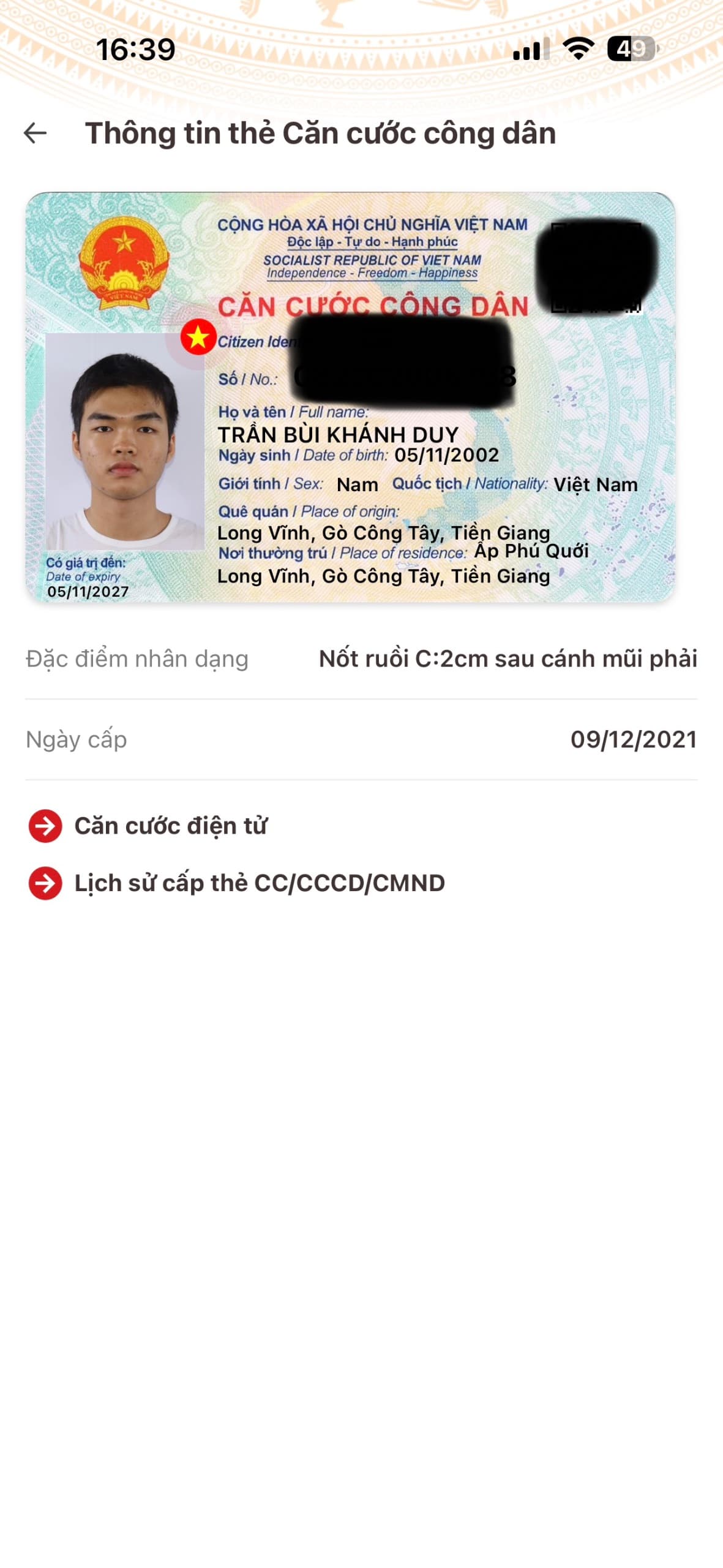 Mình rơi ví tên Trần Bùi Khánh Duy ở Bình Ninh, Đồng Tháp gồ nhiều giấy tờ 