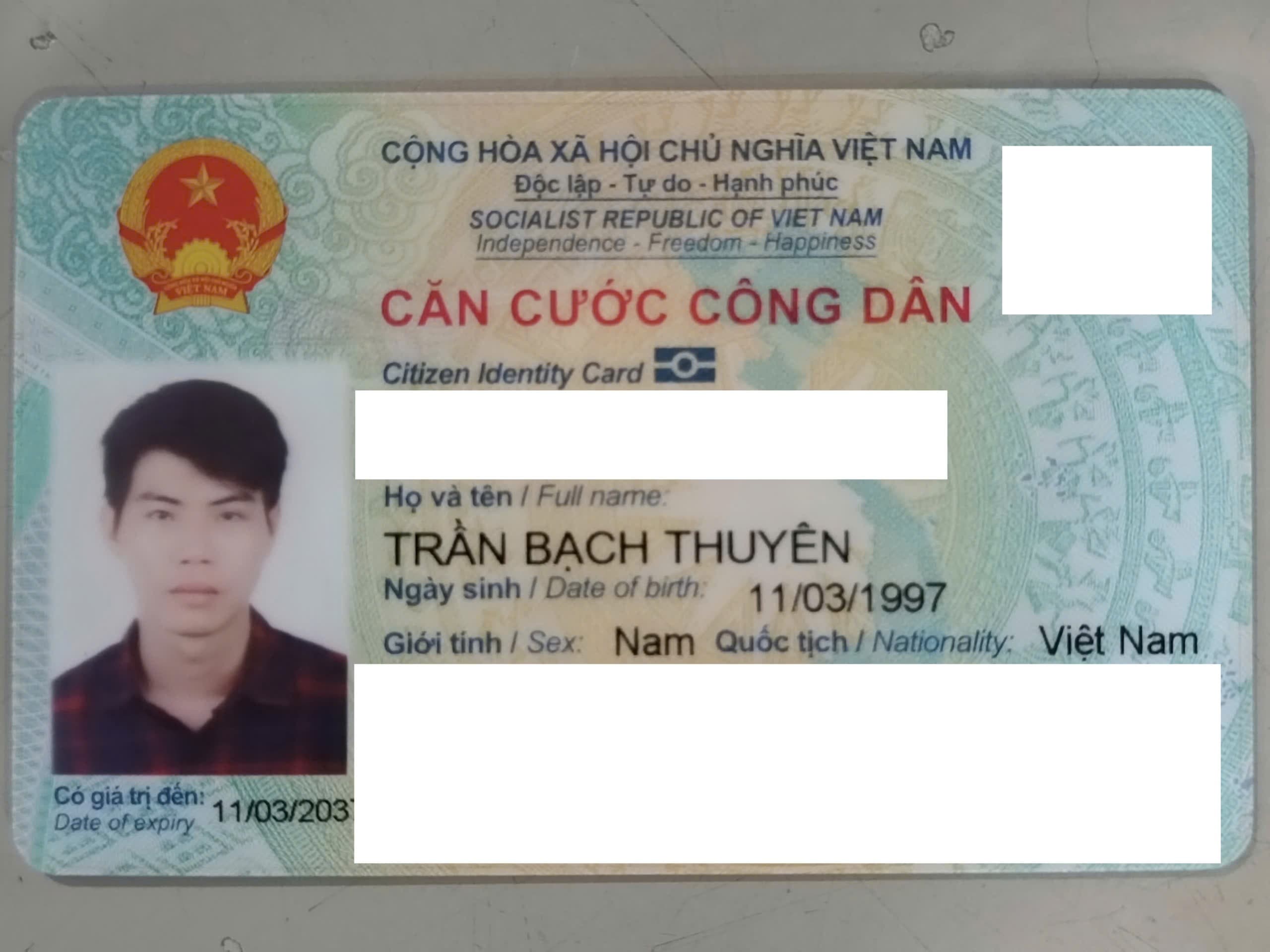 Tìm ví/giấy tờ tùy thân Trần Bạch Thuyên 1997 tại TP.HCM