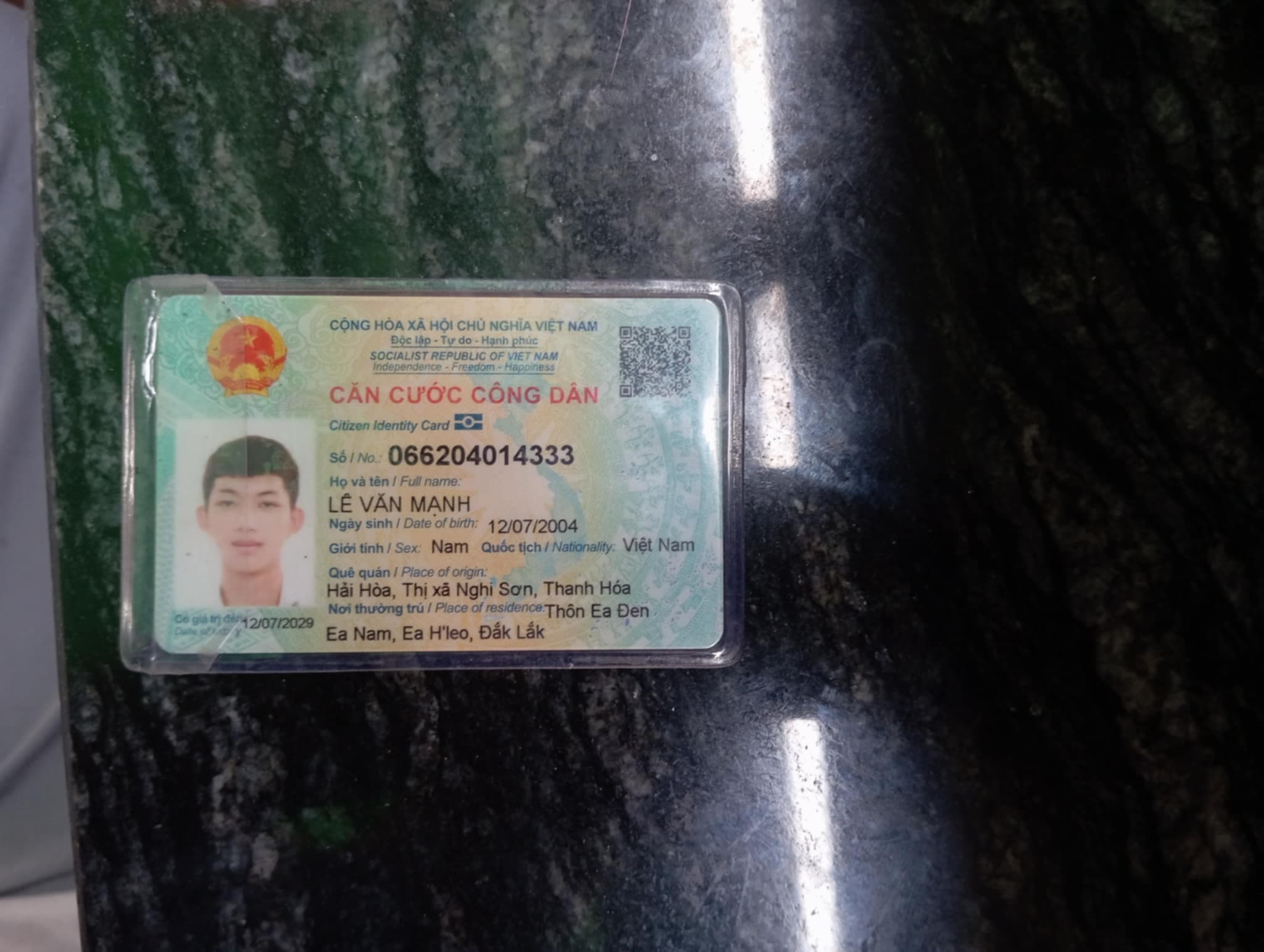 Rơi ví  mất giấy tờ  lê văn mạnh sinh năm 2004