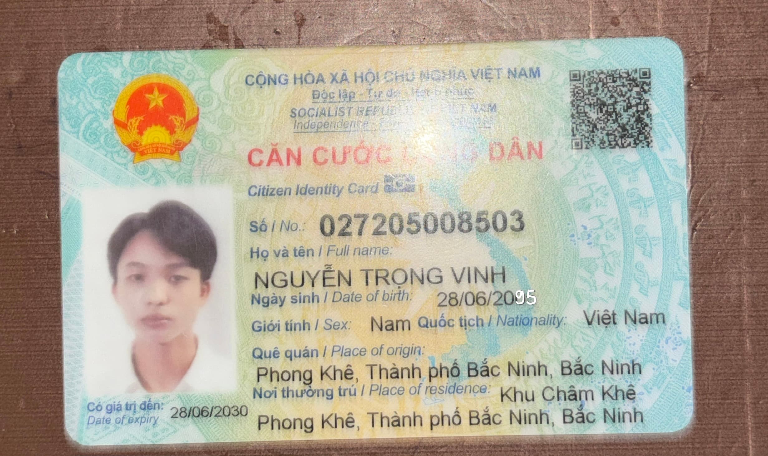 Roi ví có giấy tờ tuỳ thân nguyễn trọng vinh 2005 rơi ở bắc ninh