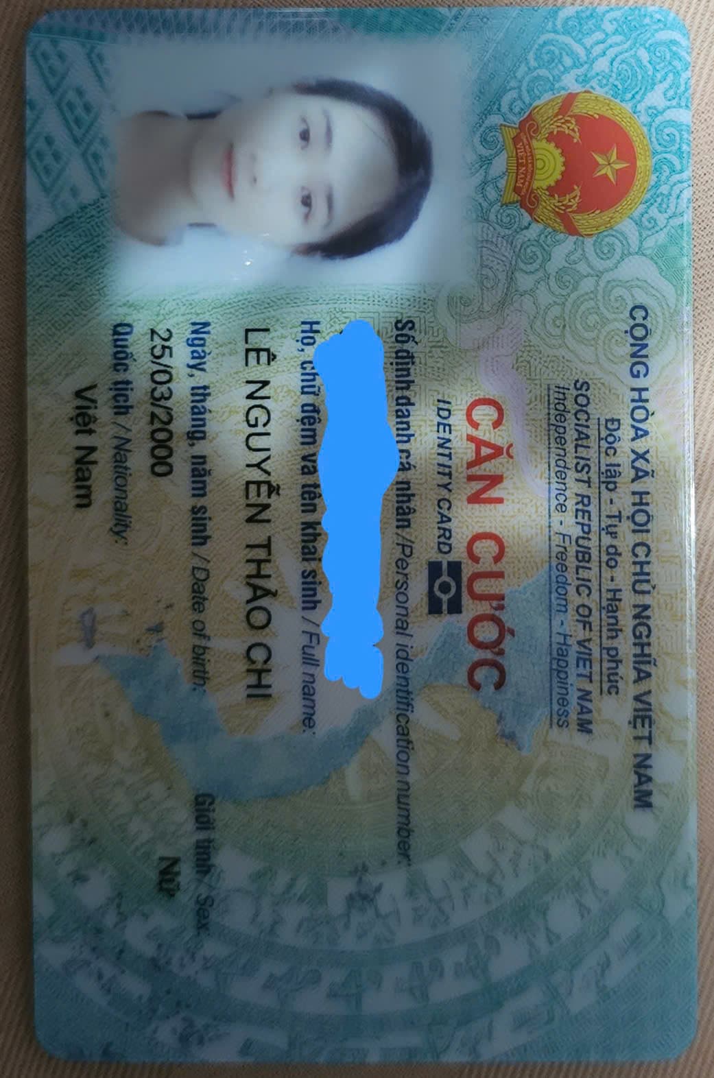 Lê Nguyễn Thảo Chi 2000 rơi ví ở Hà Nội
